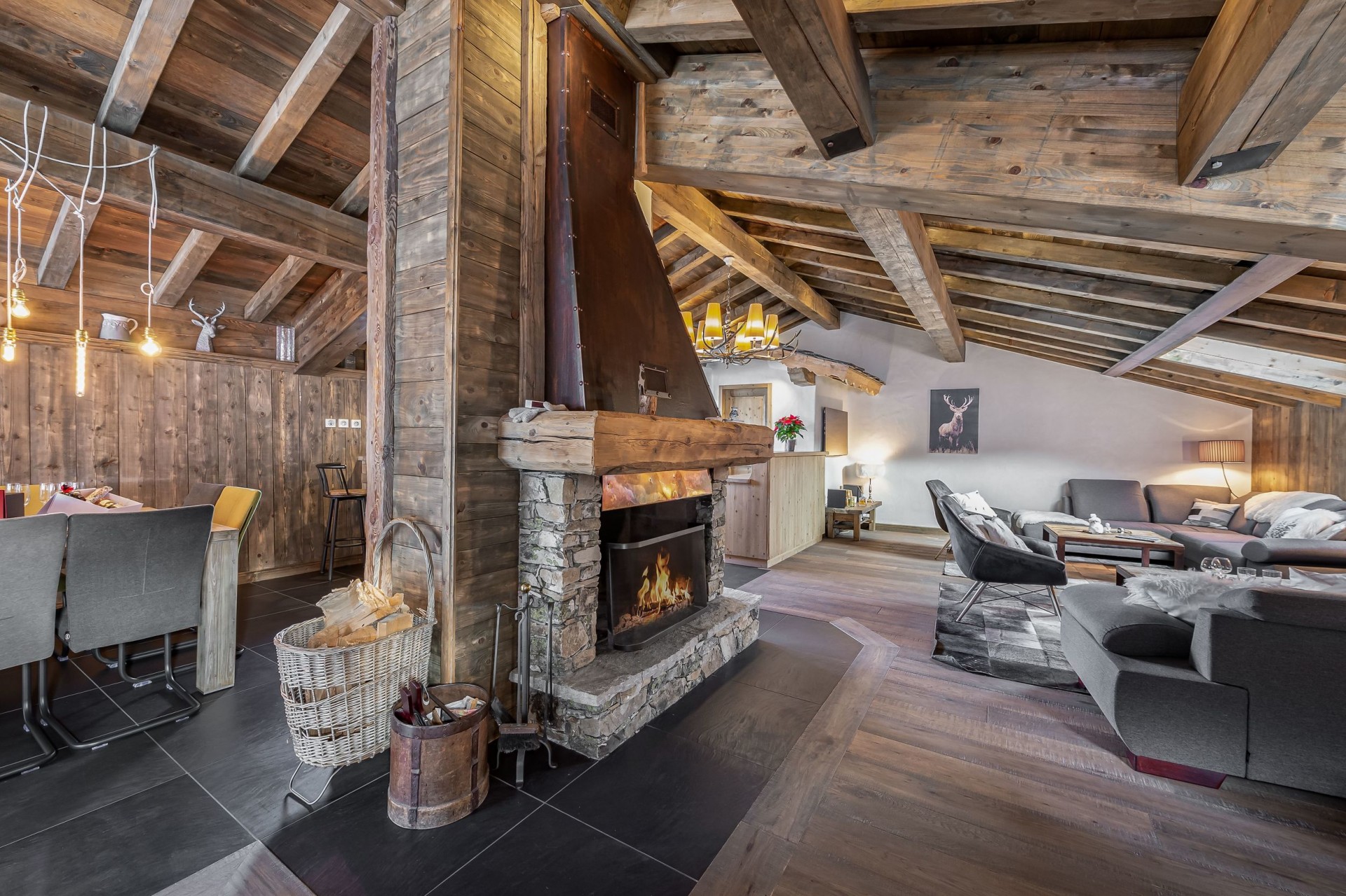 Courchevel 1300 Luxury Rental Chalet Noubate Living Room 3