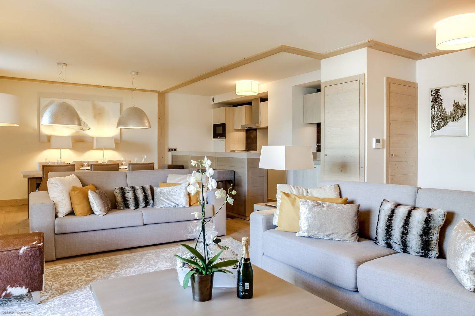 Courchevel 1550 Luxury Rental Appartment Telamite Living Room 3