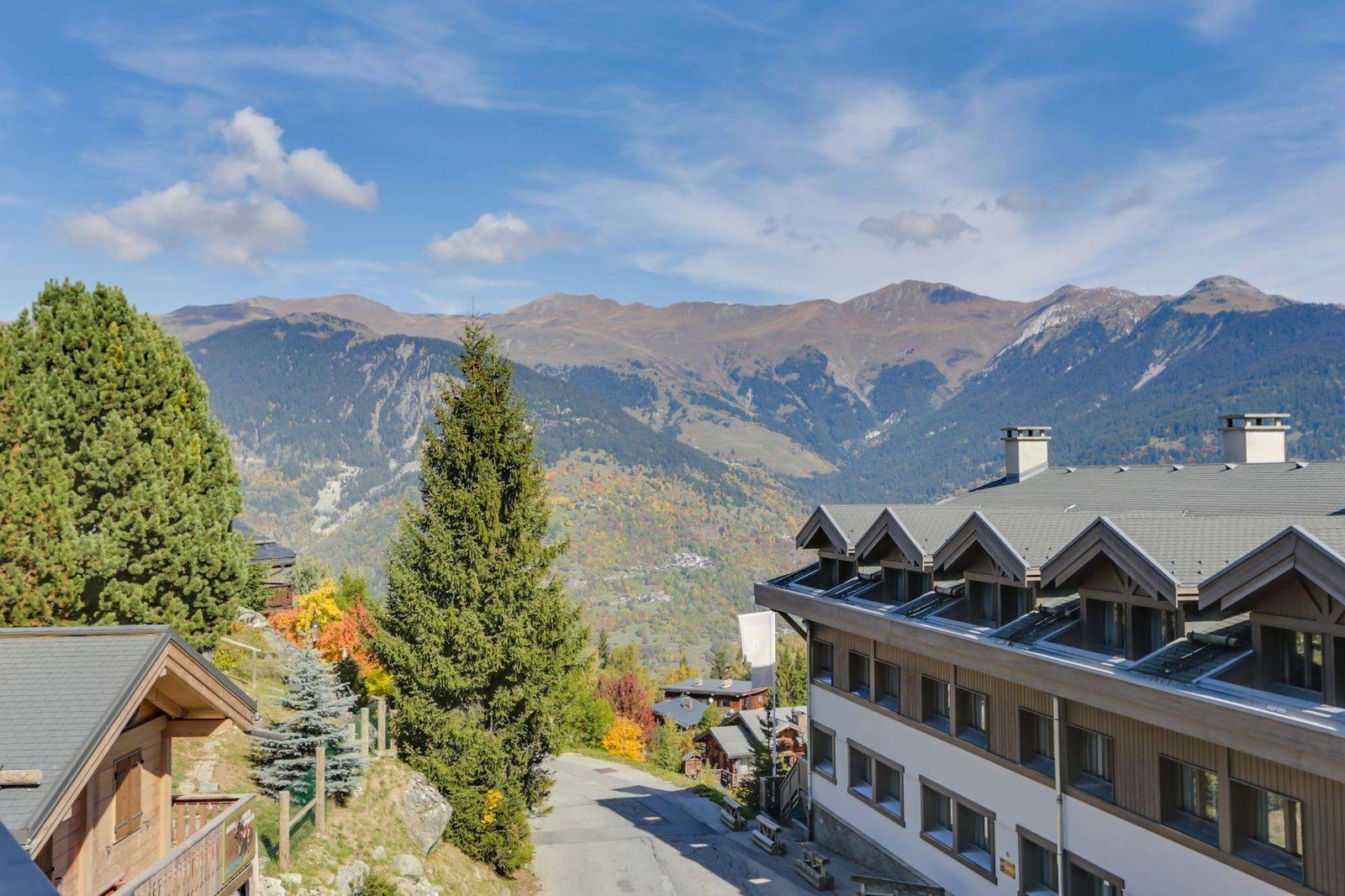 Courchevel 1550 Luxury Rental Appartment Telamite View