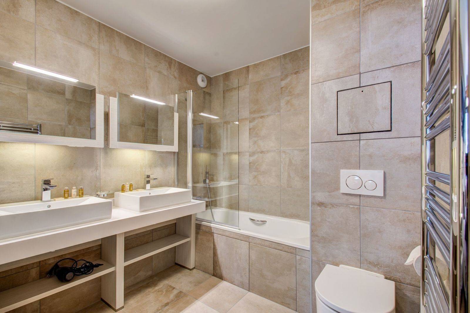 Courchevel 1550 Luxury Rental Appartment Telimite Bathroom