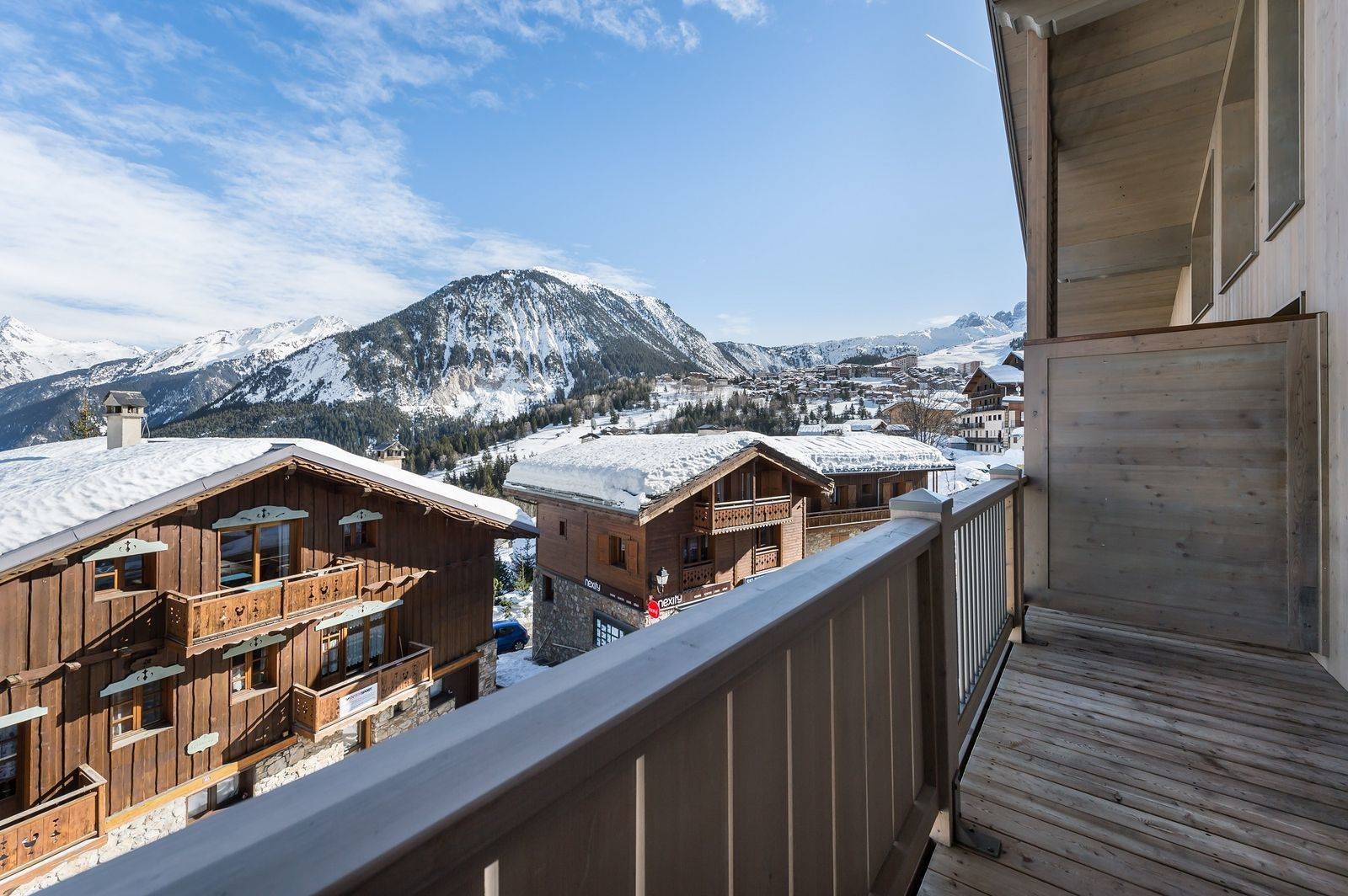 Courchevel 1550 Luxury Rental Appartment Telomite Balcony