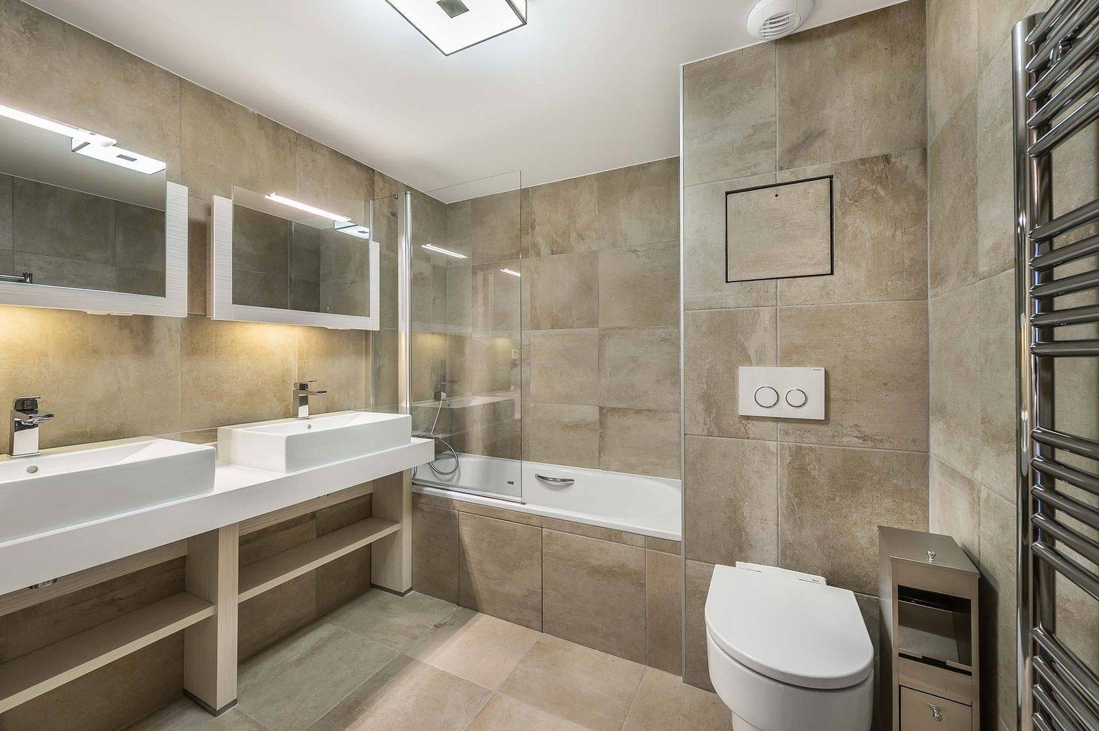 Courchevel 1550 Luxury Rental Appartment Telumite Bathroom