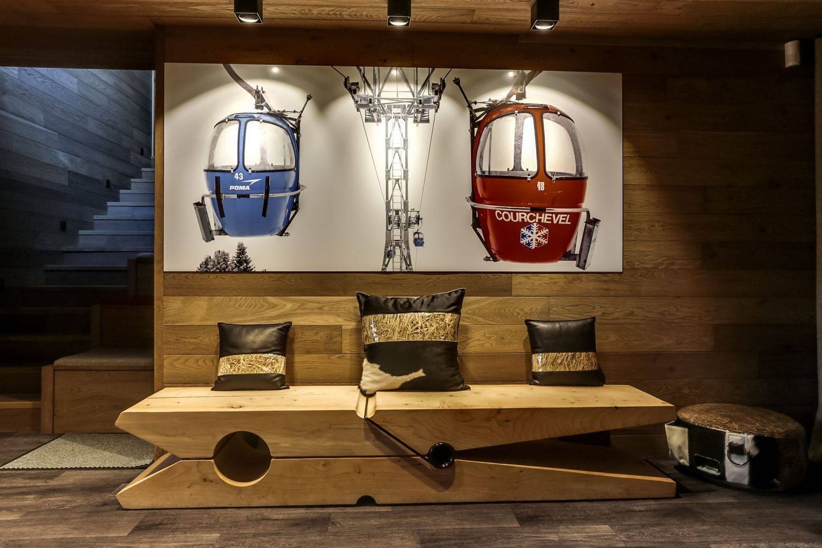 Courchevel 1550 Luxury Rental Chalet Niebite Ski Room 3