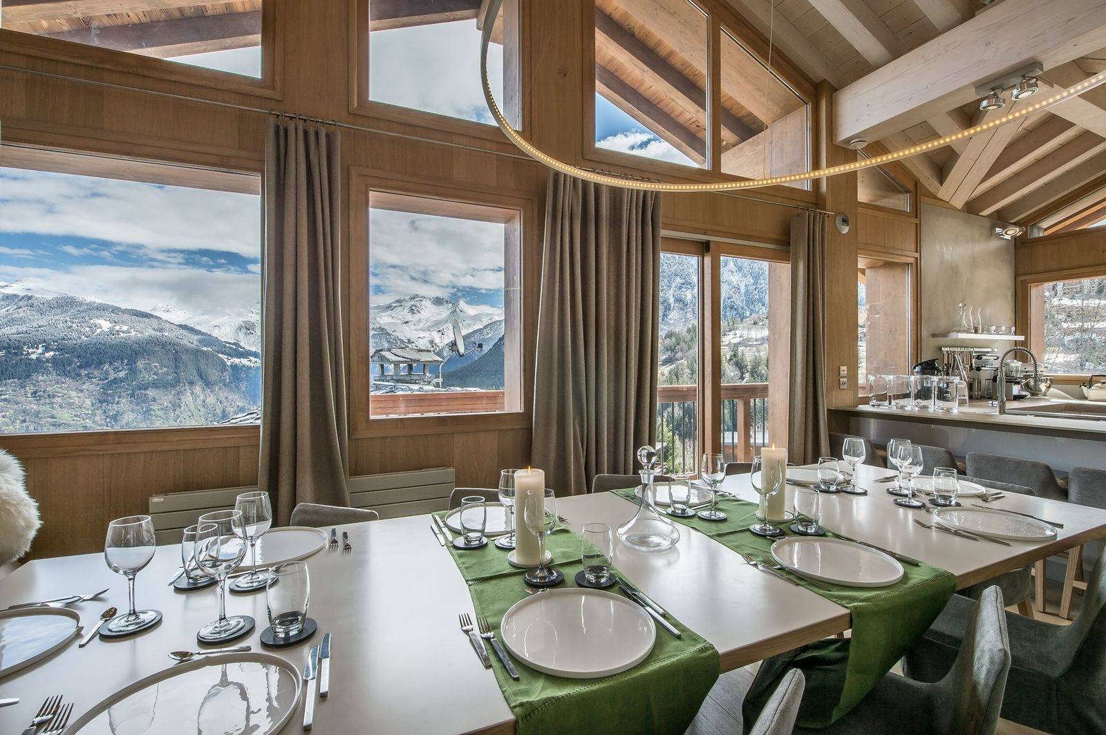 Courchevel 1550 Location Chalet Luxe Niubite Salle A Manger