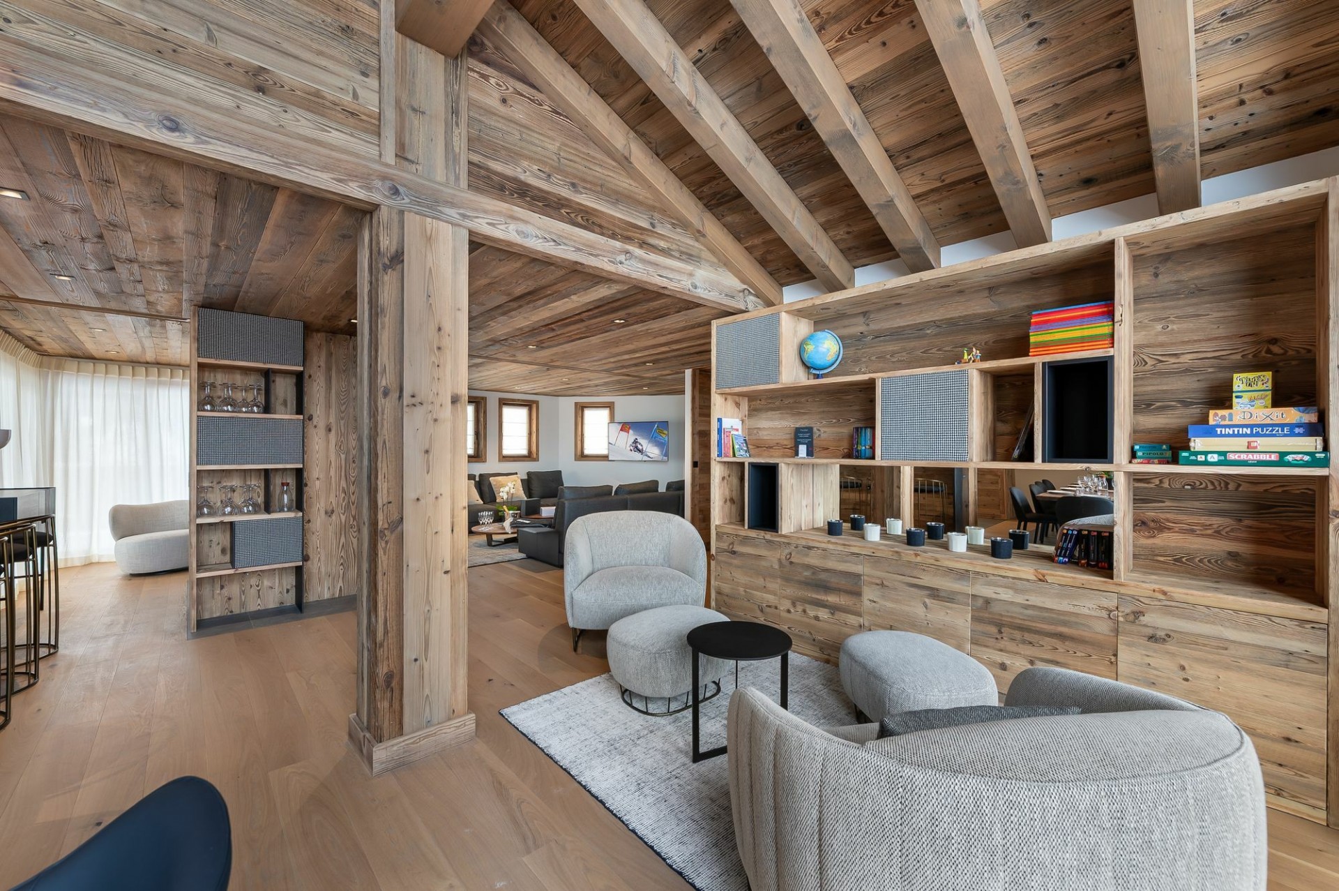 Courchevel Luxury Rental Chalet Nuummite Living Room