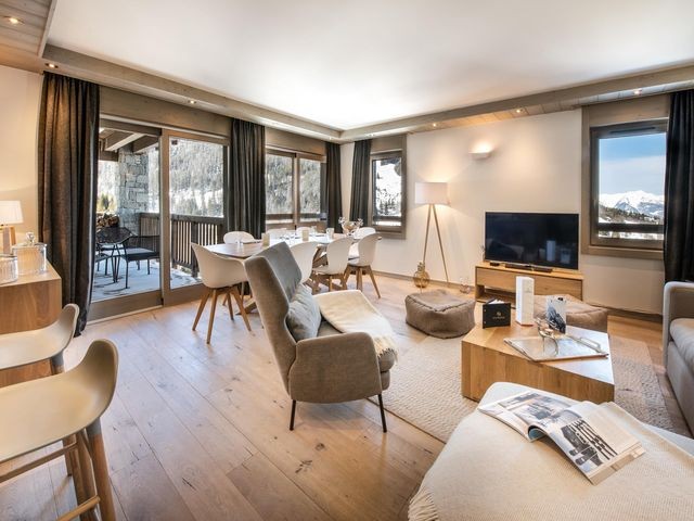 Courchevel 1650 Luxury Rental Appartment Agrelite Living Room