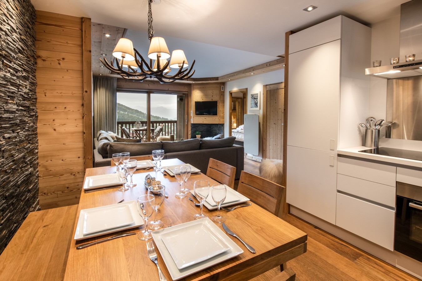 Courchevel 1650 Luxury Rental Appartment Aleksite Dining Room