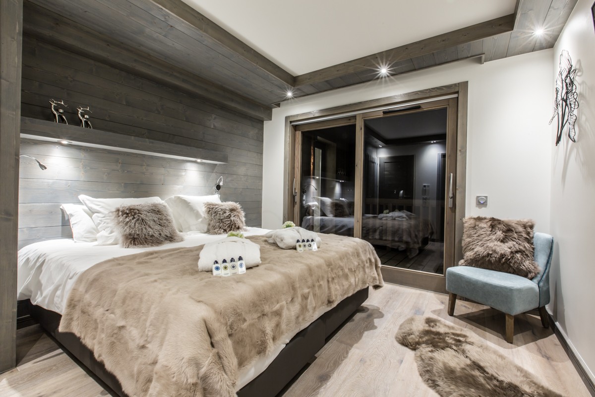 Courchevel 1650 Luxury Rental Appartment Alti Bedroom