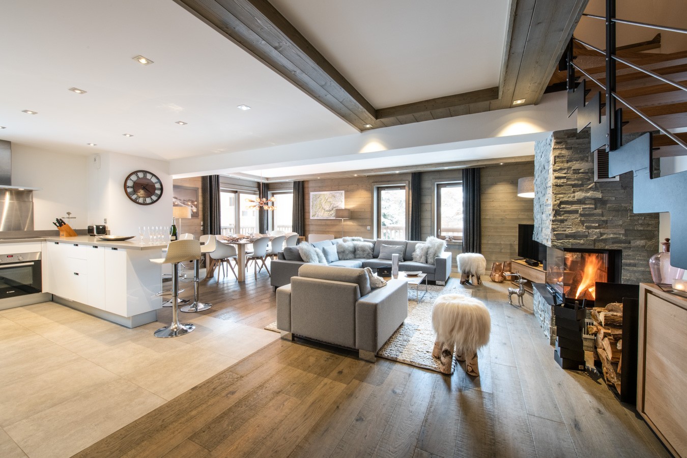 Courchevel 1650 Luxury Rental Appartment Aluminite Living Room