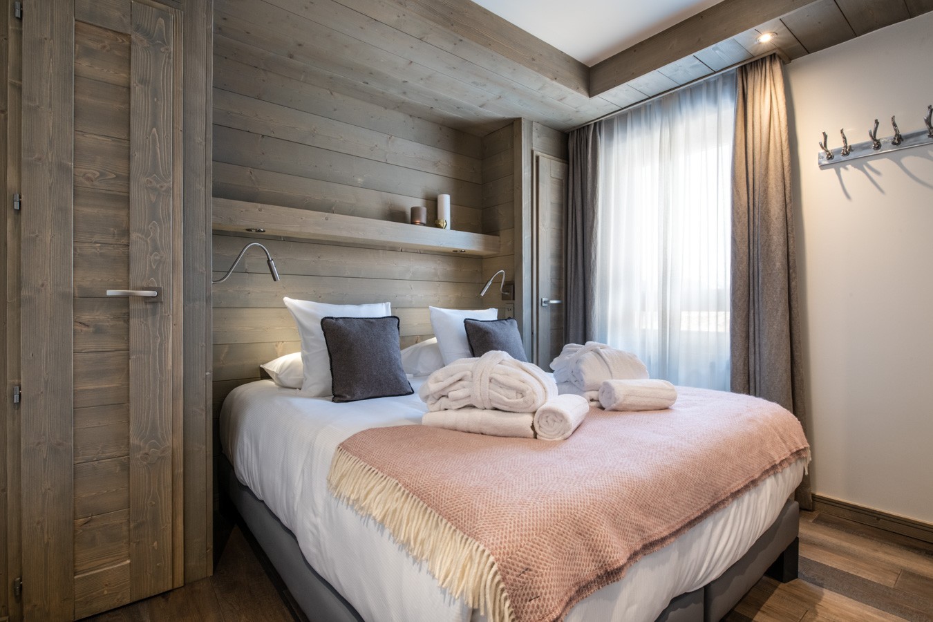 Courchevel 1650 Luxury Rental Appartment Amerile Bedroom 8