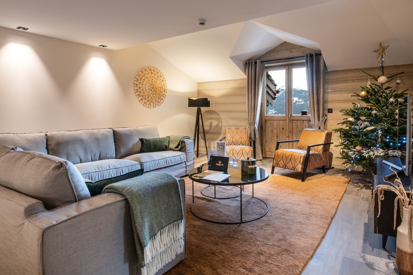 Courchevel 1650 Luxury Rental Appartment Auralite Living Room