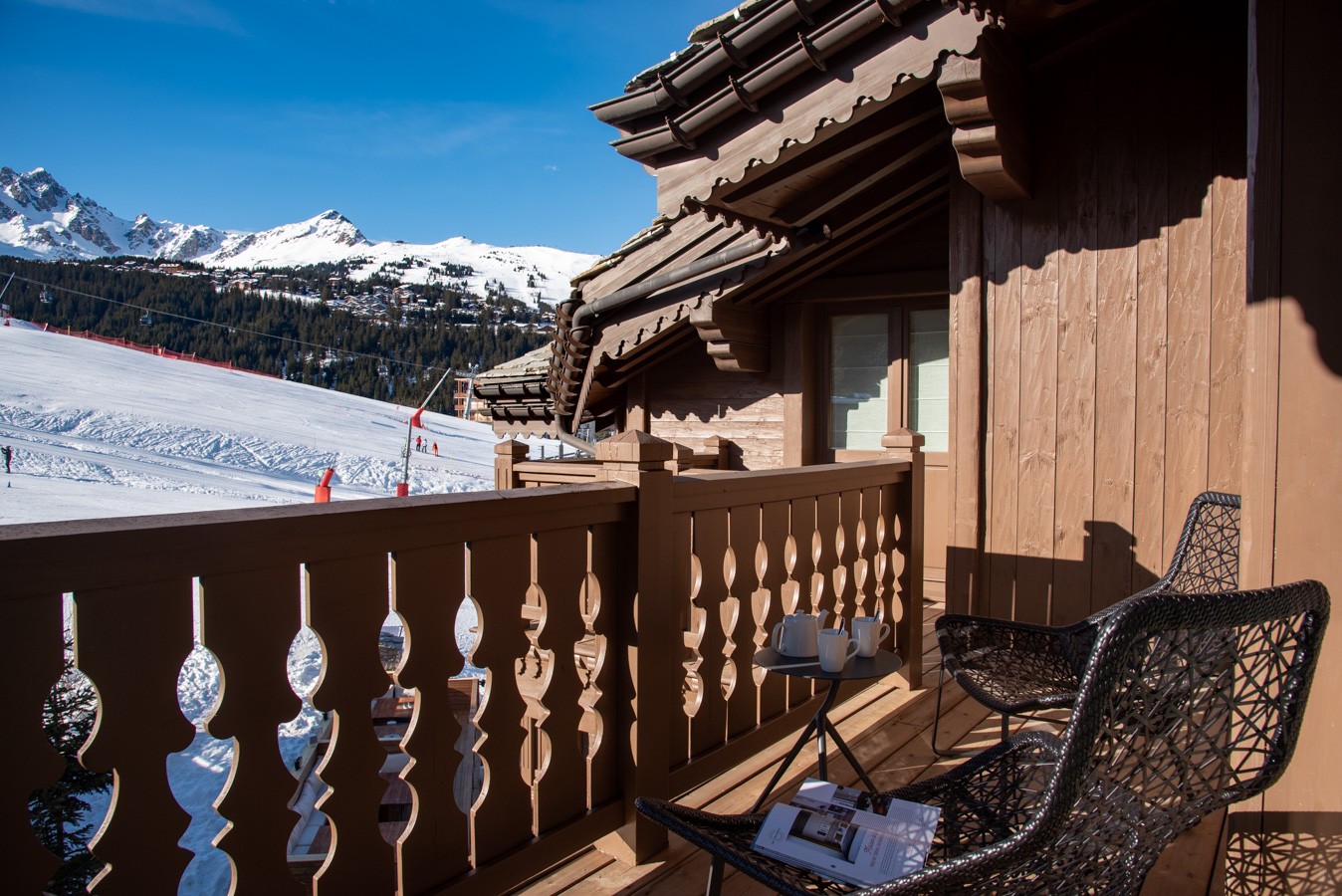 Courchevel 1650 Luxury Rental Appartment Aurulite Balcony