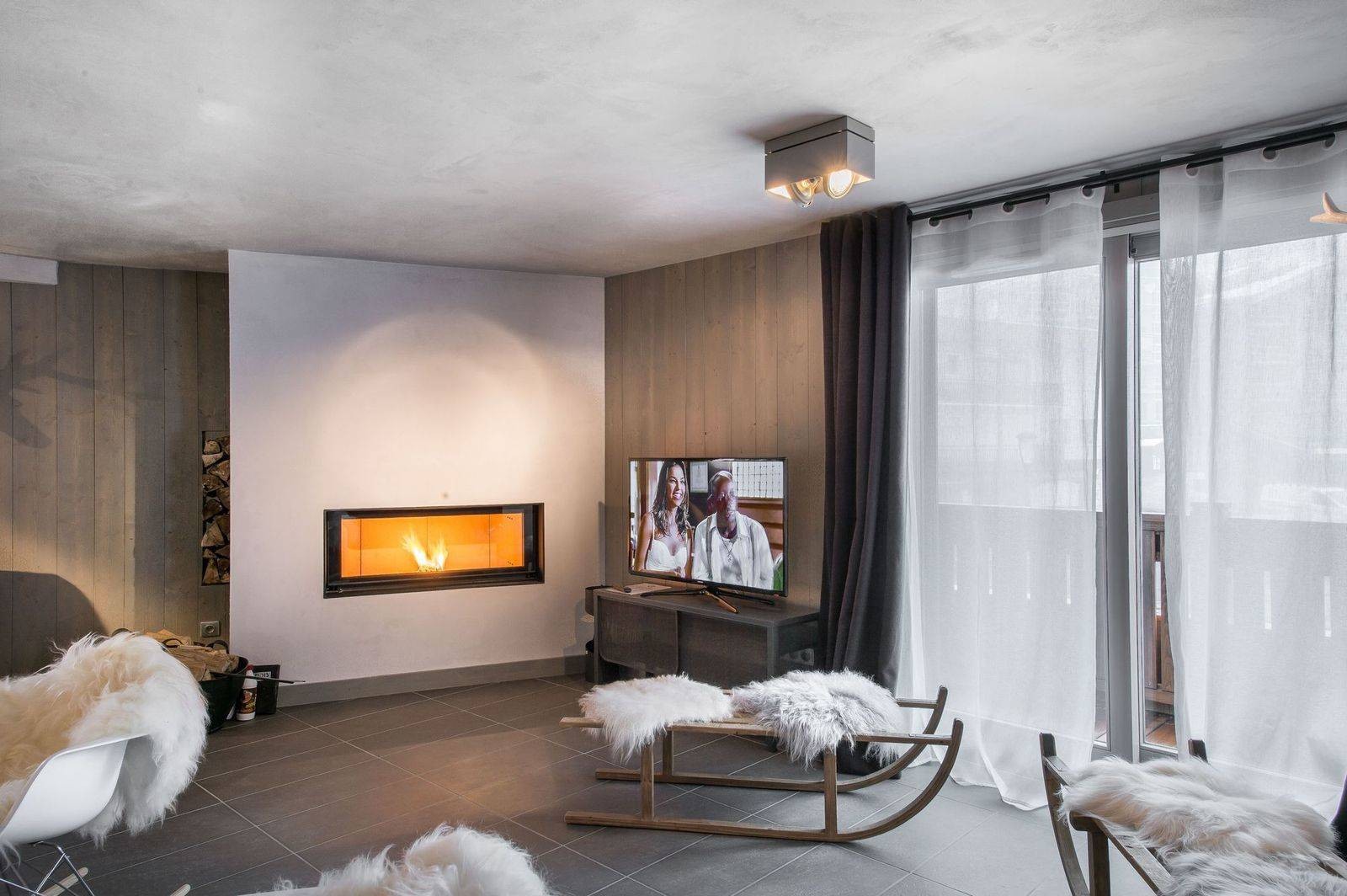 Courchevel 1650 Luxury Rental Appartment Neustadelite Living Room 6