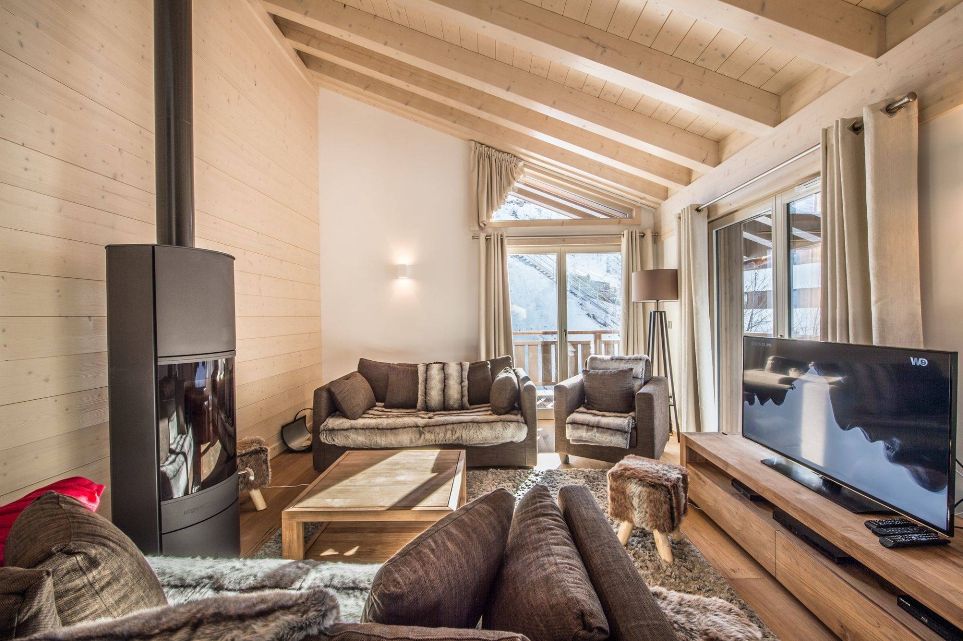 Courchevel 1650 Luxury Rental Appartment Tengerite Living Room