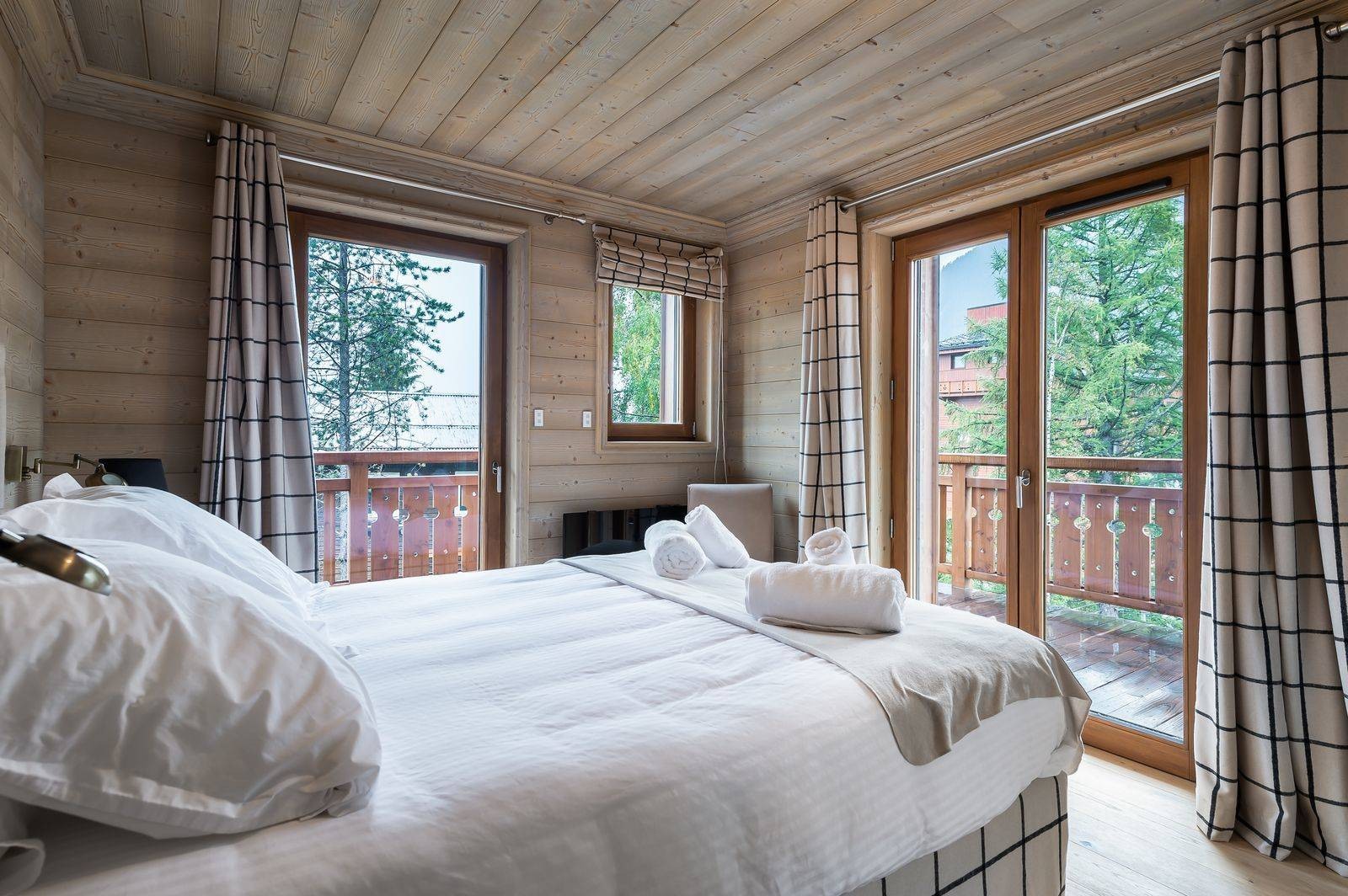 Courchevel 1650 Luxury Rental Appartment Bedroom 3