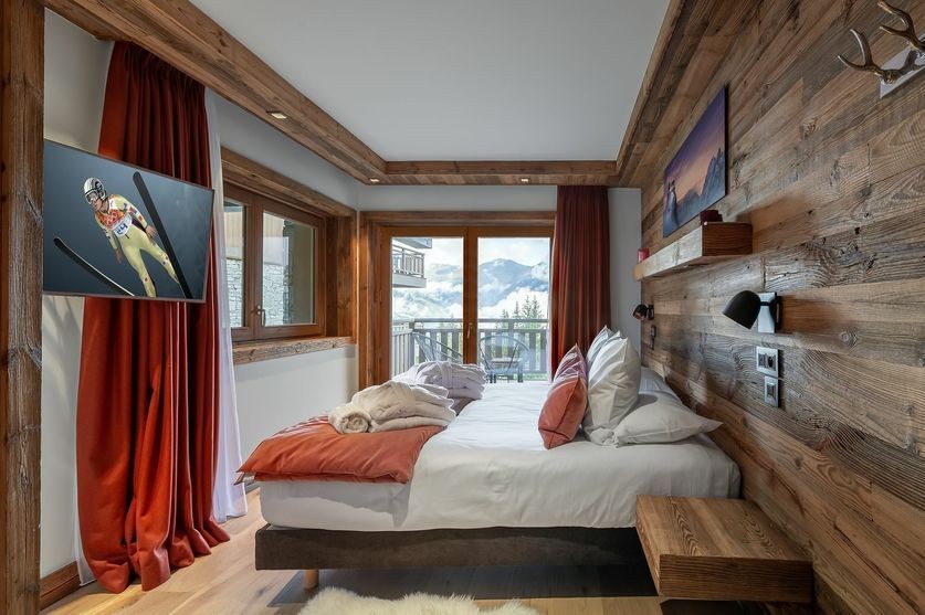 Courchevel 1650 Luxury Rental Chalet Akurlonte Bedroom