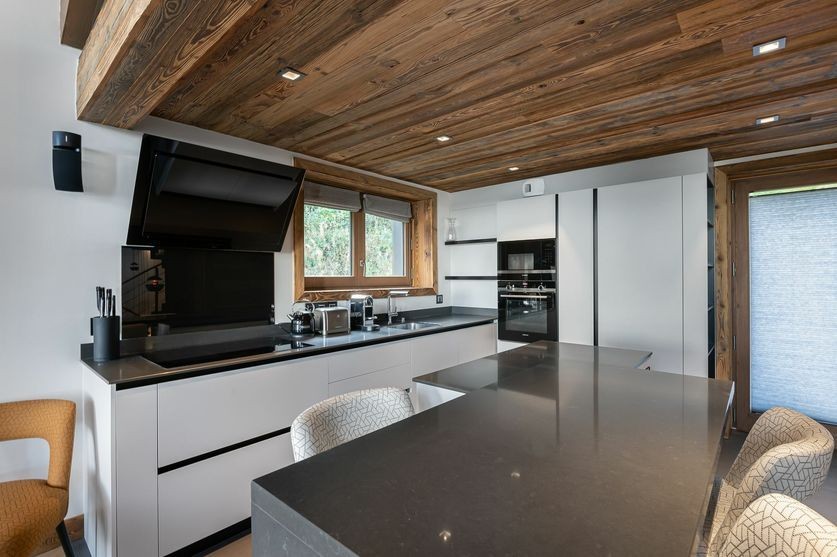 courchevel-1650-location-chalet-luxe-akurlonte