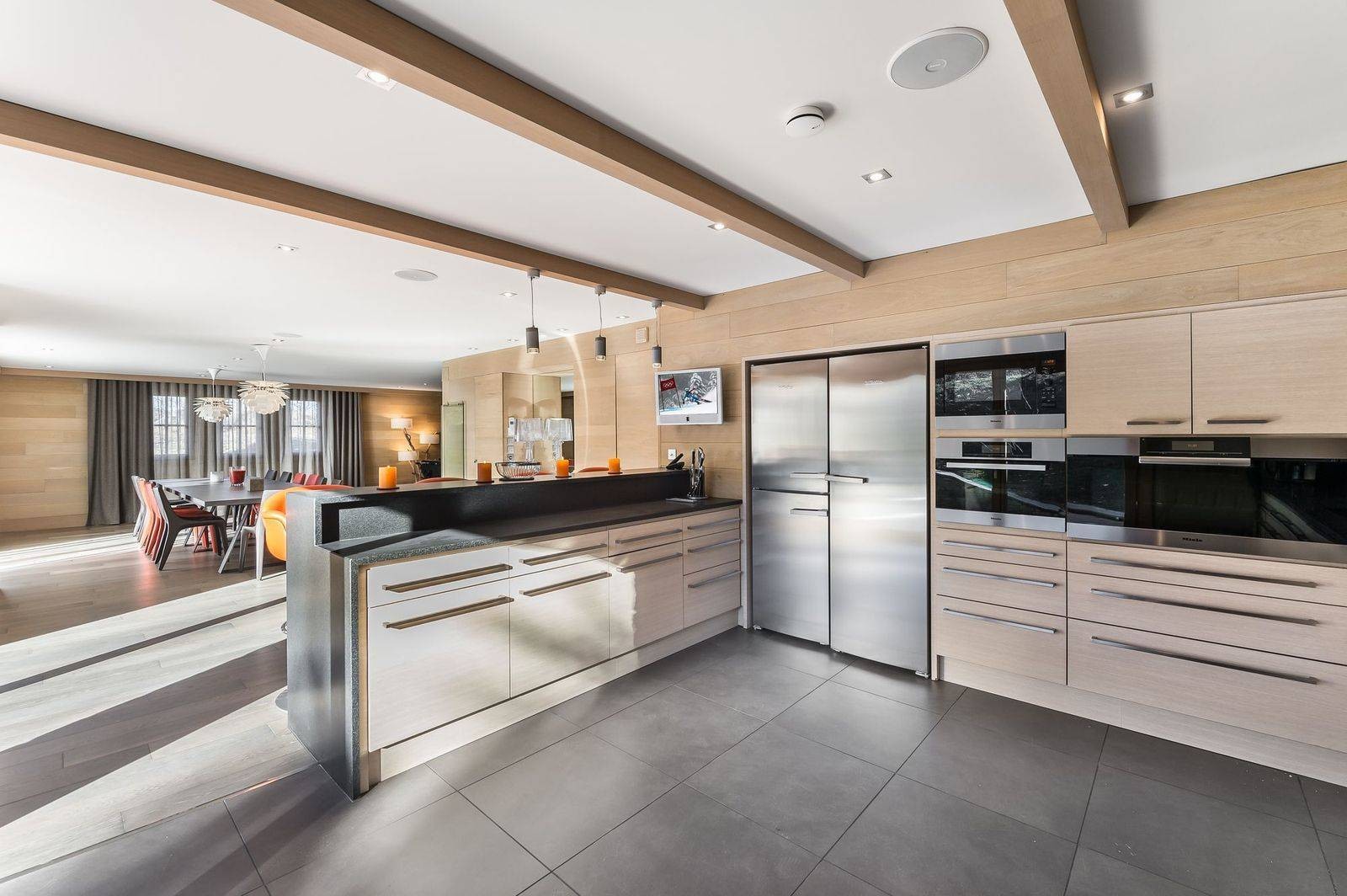 Courchevel 1650 Luxury Rental Chalet Nexilovite Kitchen