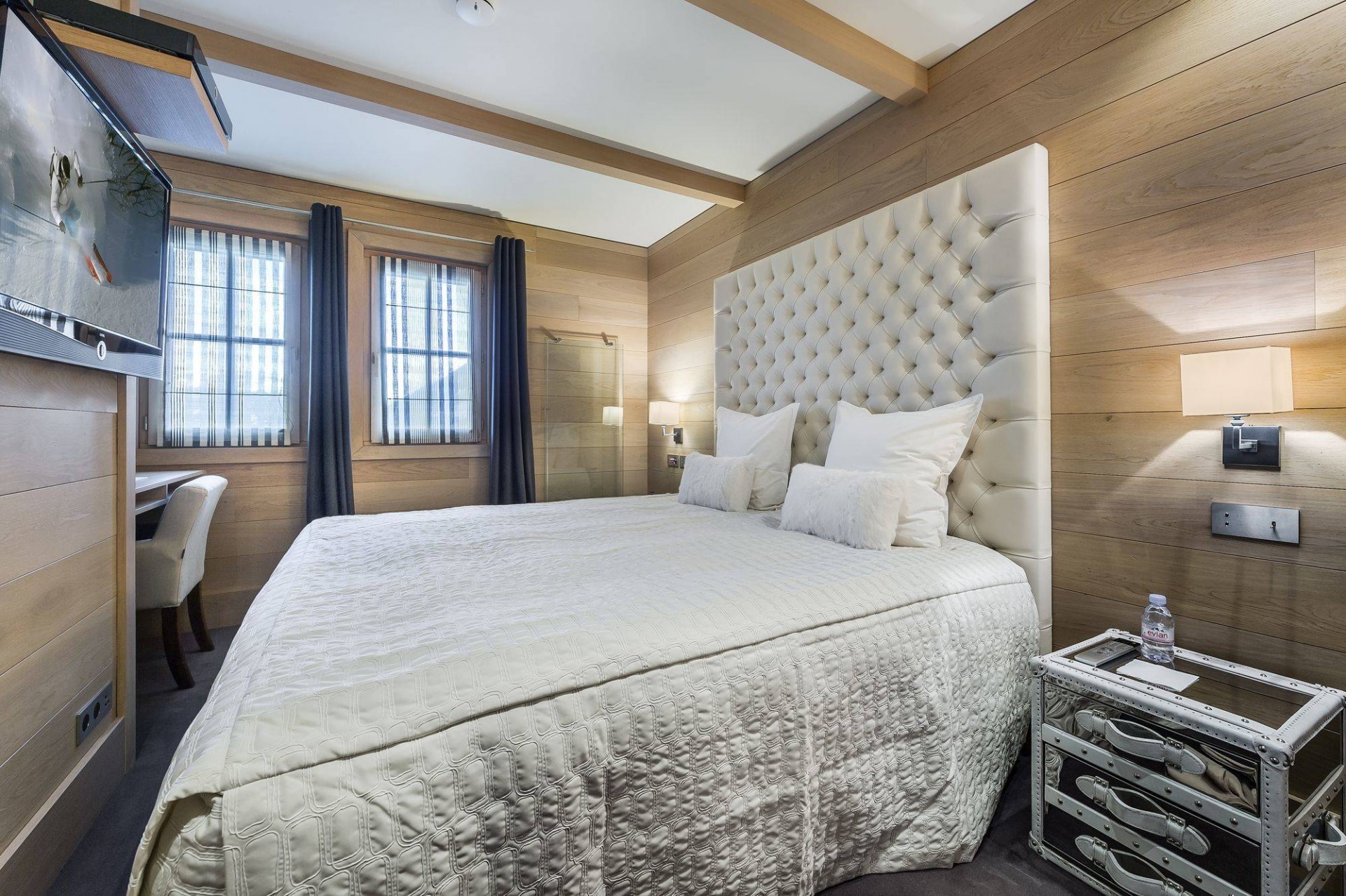 Courchevel 1650 Luxury Rental Chalet Nexiluvite Bedroom 5