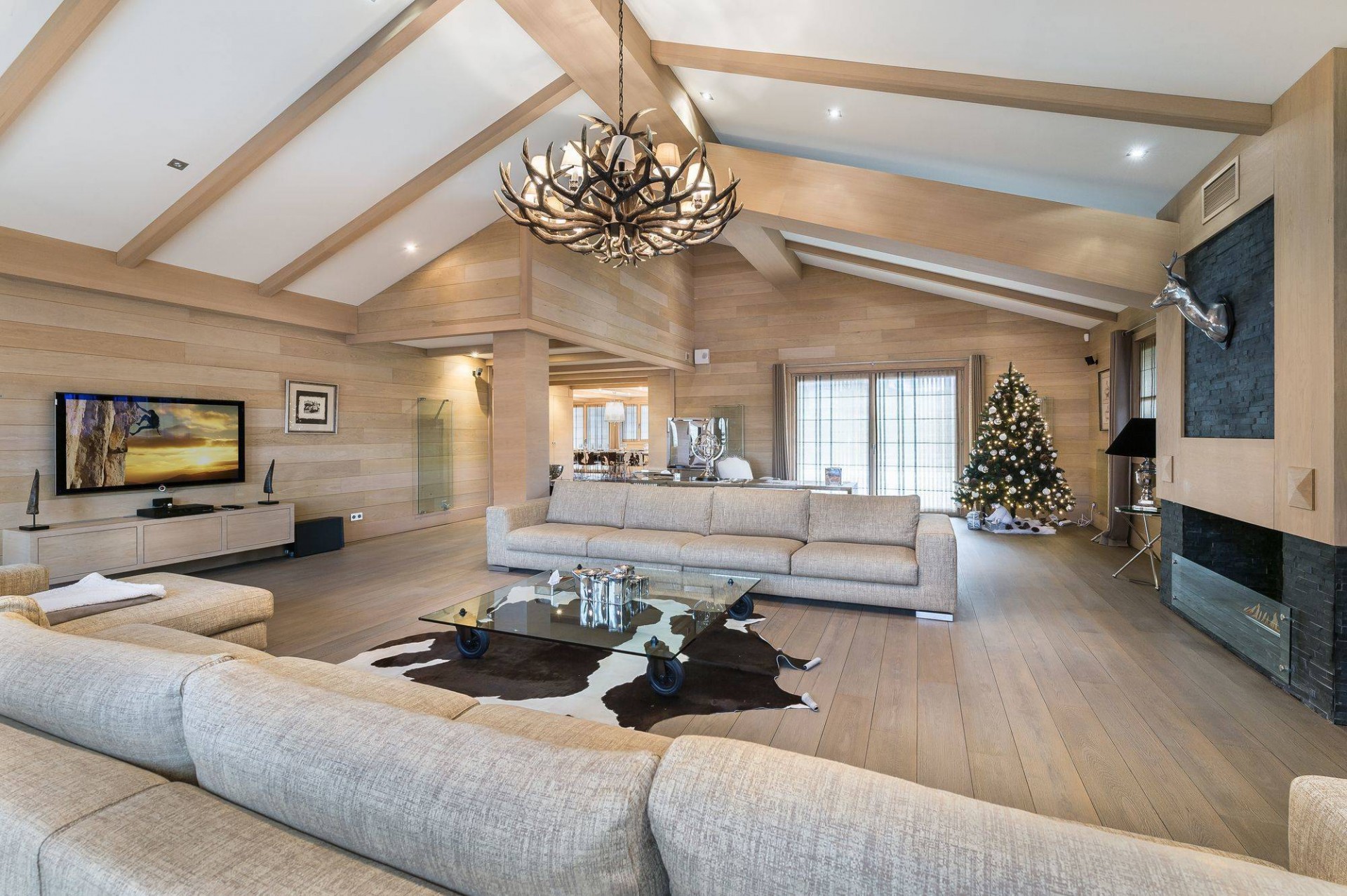 Courchevel 1650 Luxury Rental Chalet Nexiluvite Living Room 5
