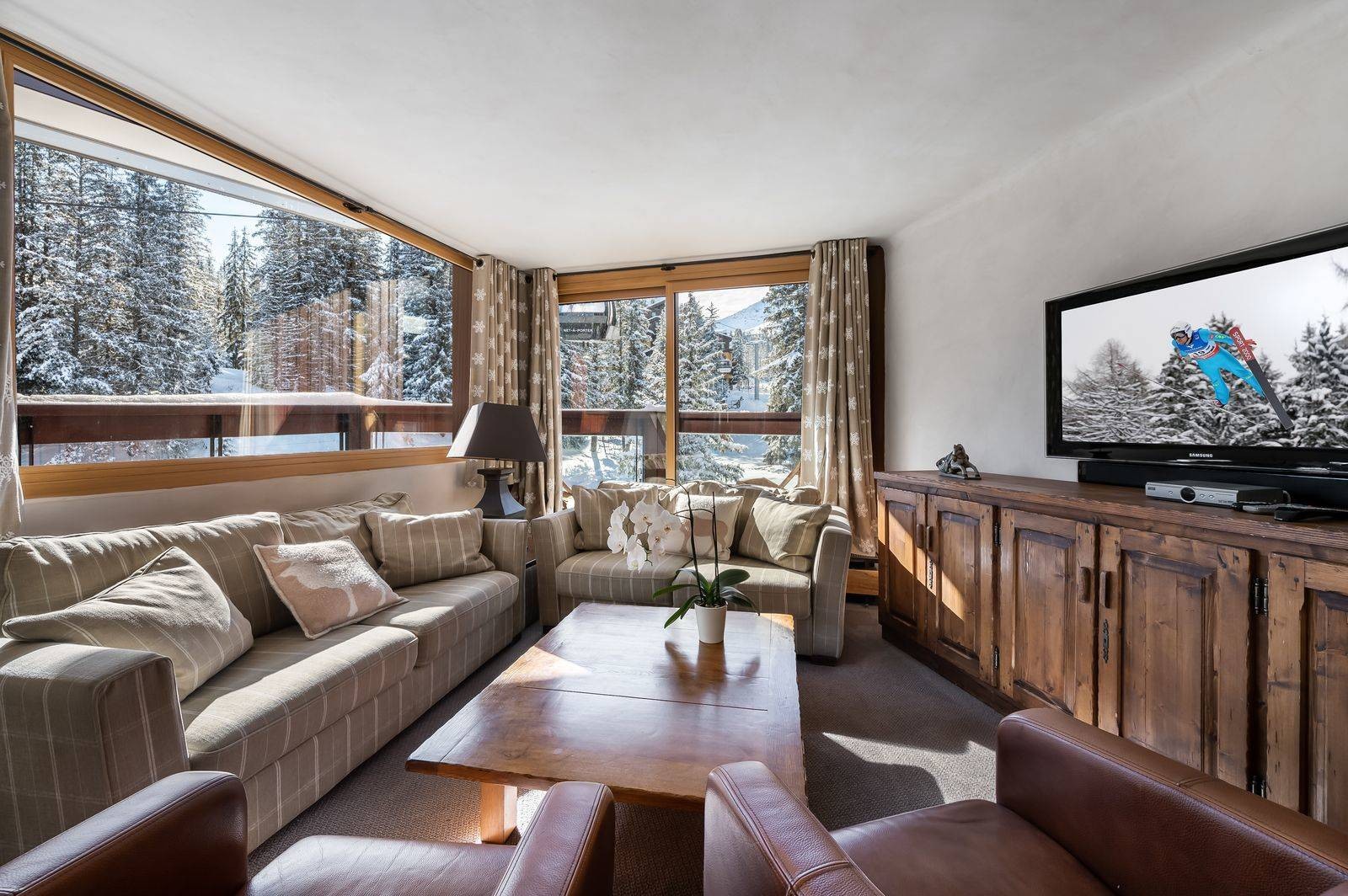 Courchevel 1850 Luxury Rental Appartment Celsiane Living Room
