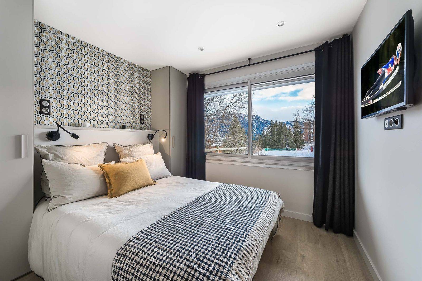 Courchevel 1850 Luxury Rental Appartment Fraisia Bedroom