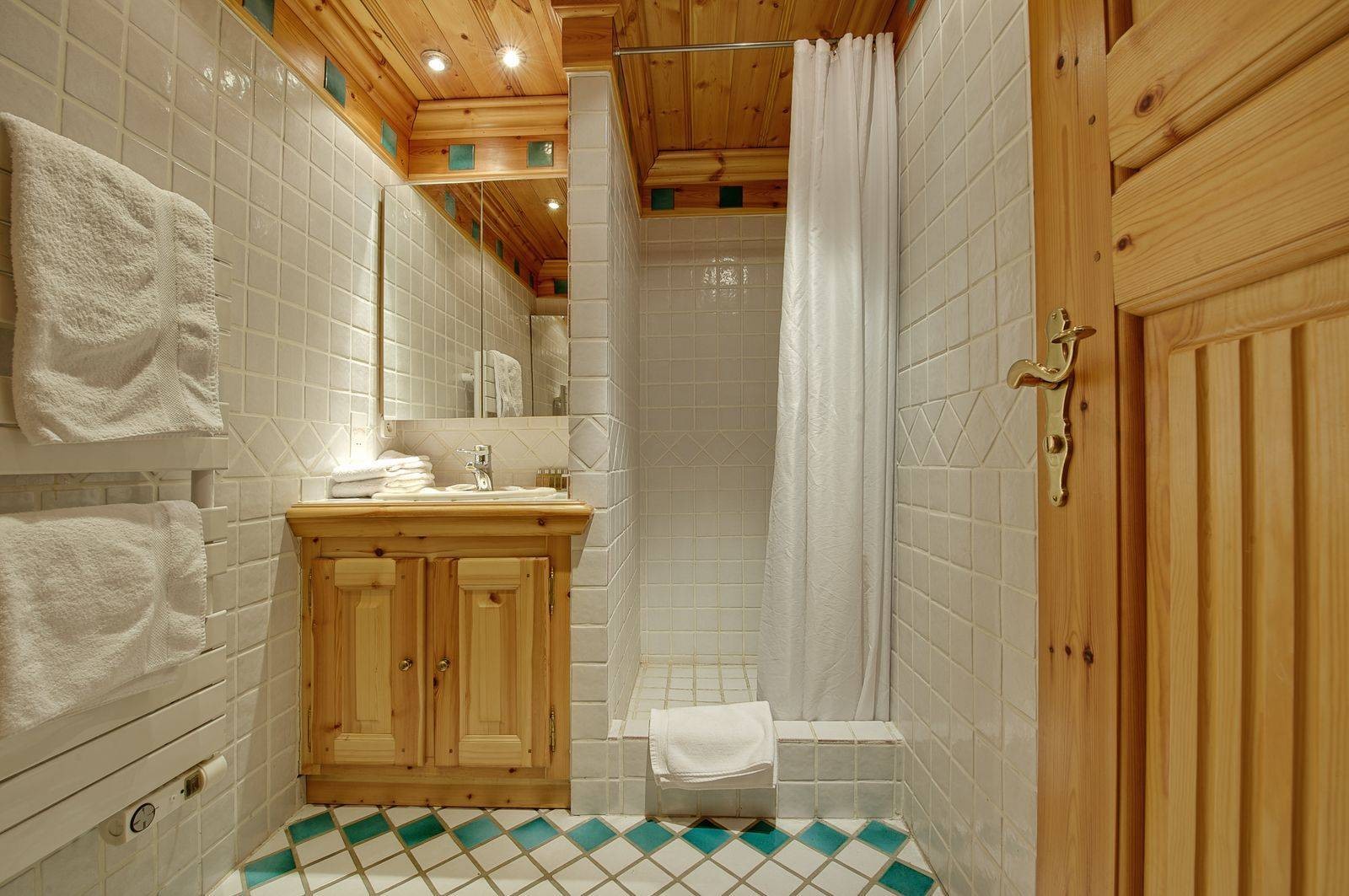 Courchevel 1850 Luxury Rental Appartment Mereli Bathroom 2