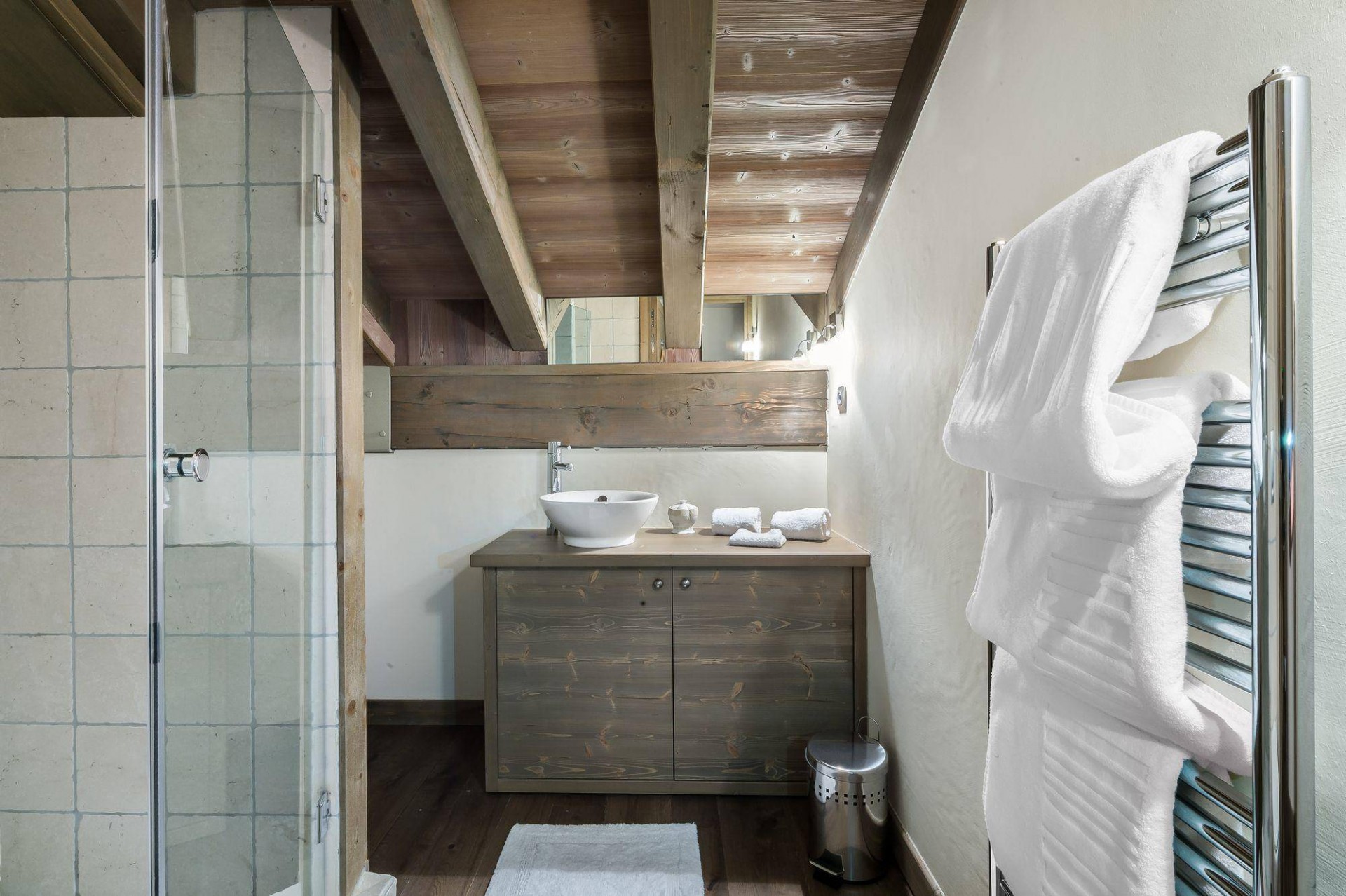 Courchevel 1850 Luxury Rental Appartment Viziro Bathroom 3