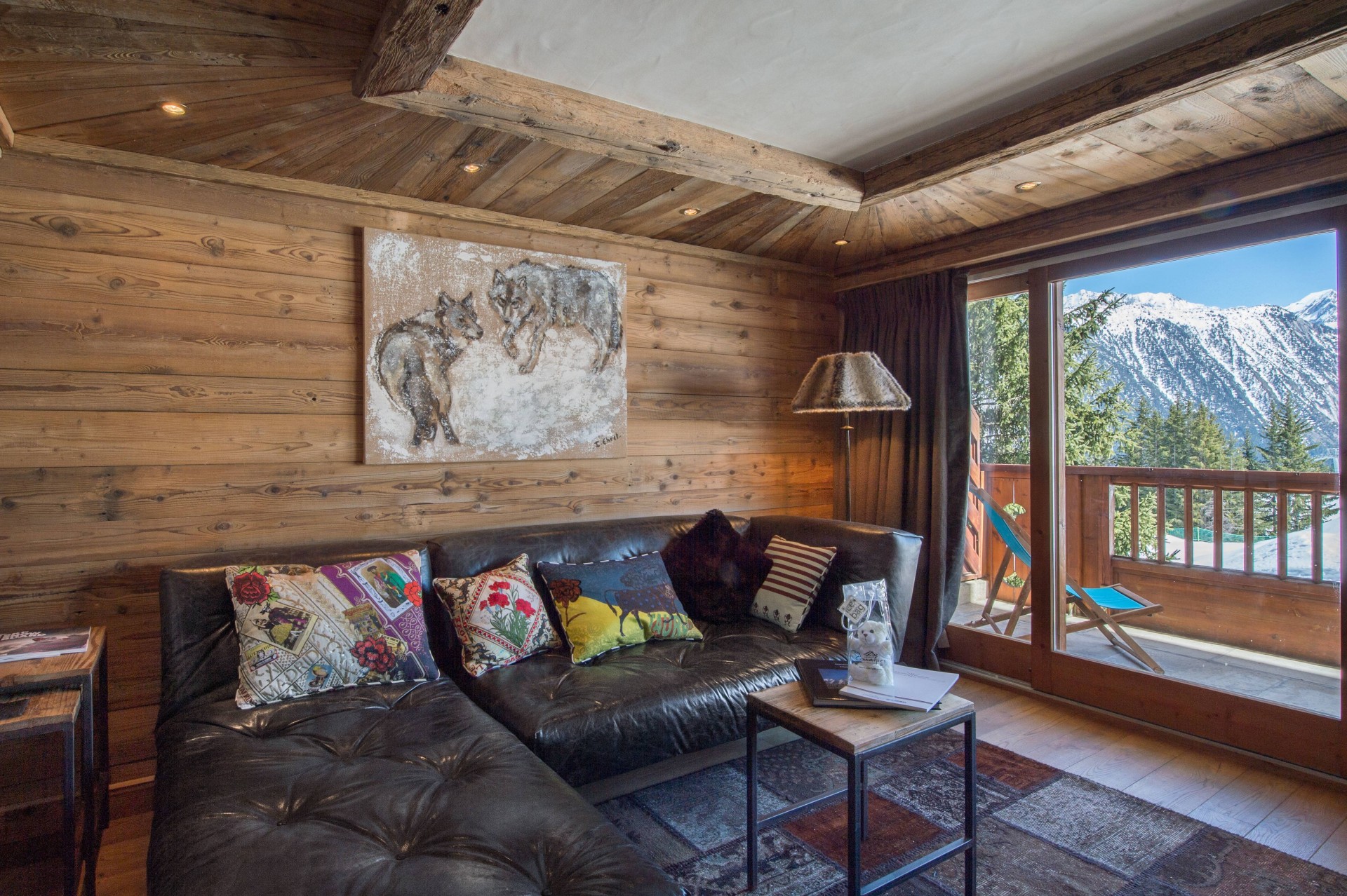 Courchevel 1850 Luxury Rental Appartment Vorobierite Living Room 2