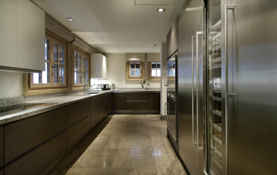 Courchevel 1850 Luxury Rental Appartment Carnatite Kitchen
