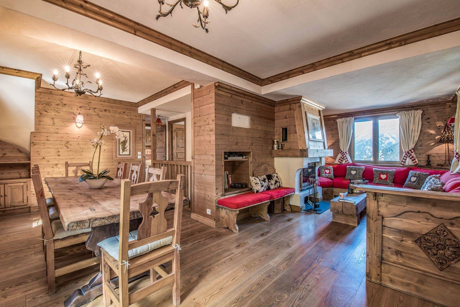Courchevel 1850 Location Chalet Luxe Chrysoprase Living Room 2