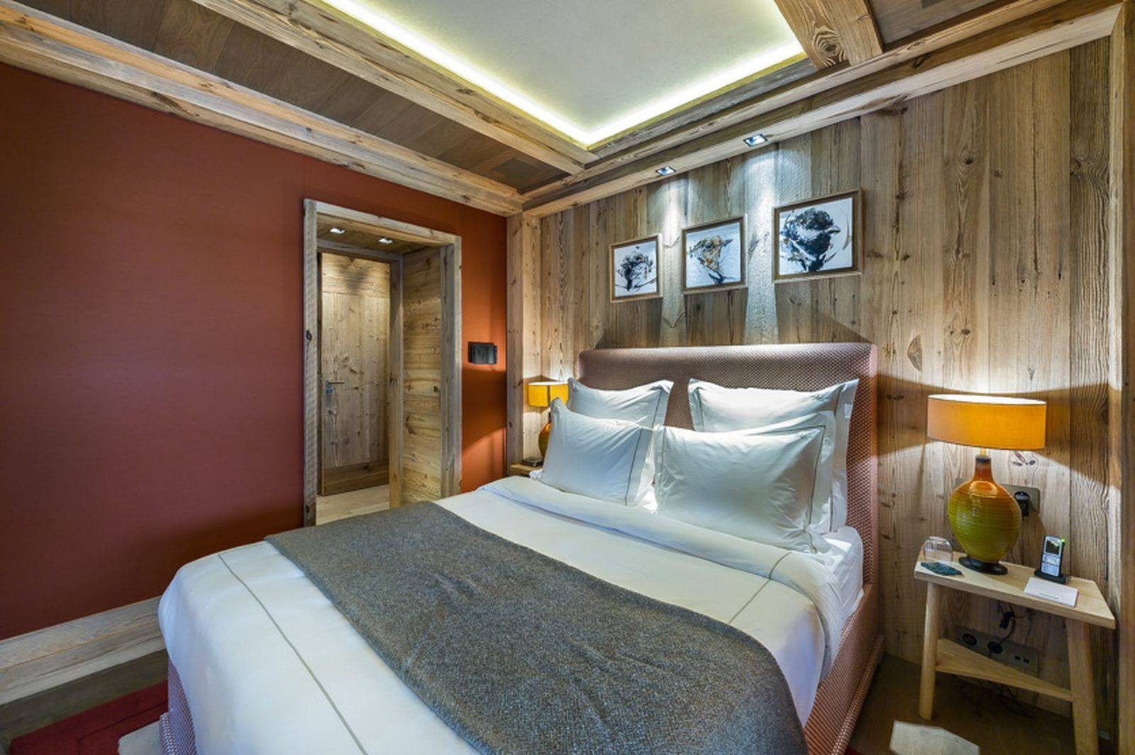 Courchevel 1850 Luxury Rental Chalet Chursinite Bedroom 4