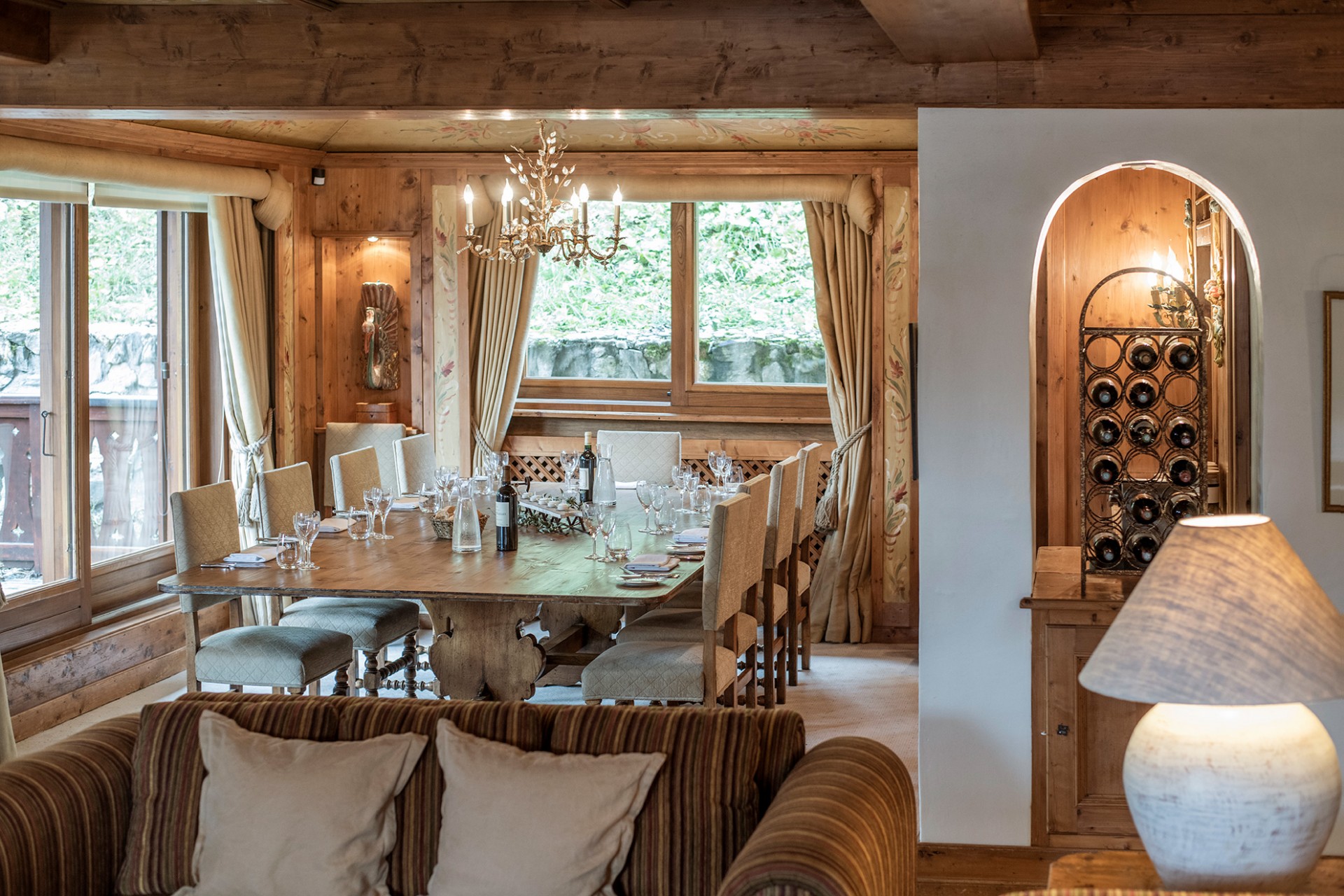 Courchevel 1850 Luxury Rental Chalet Nilia Dining Room 3