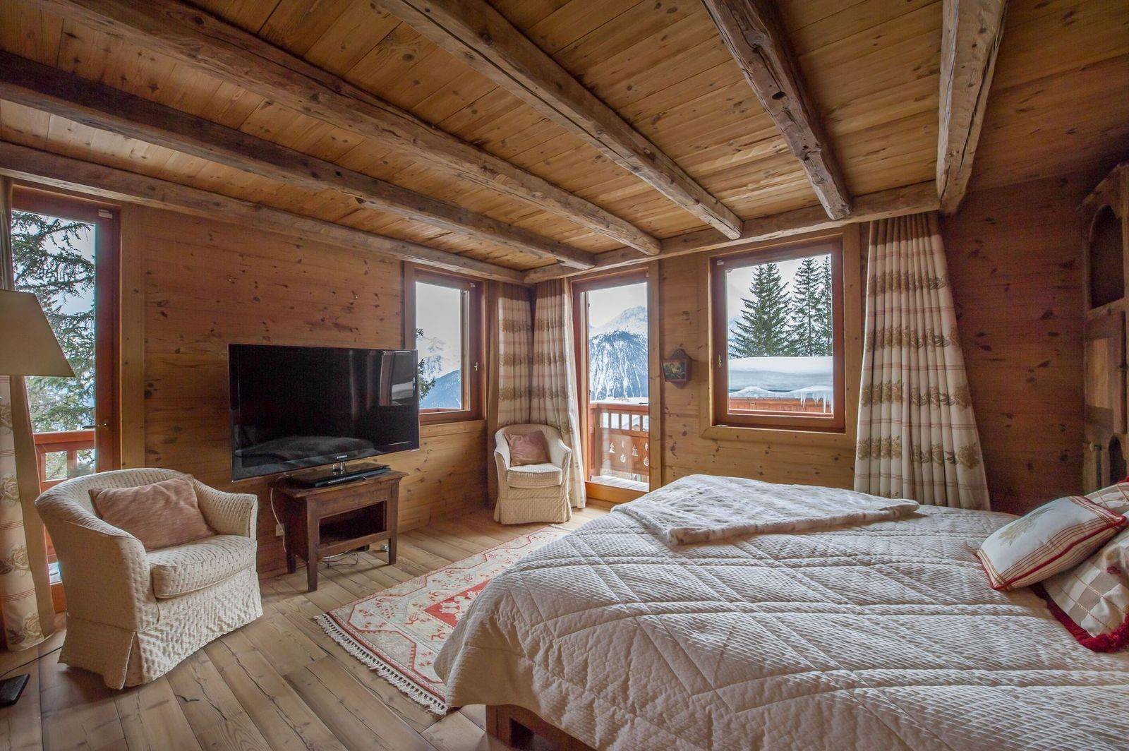 Courchevel 1850 Luxury Rental Chalet Tancoite Bedroom 2