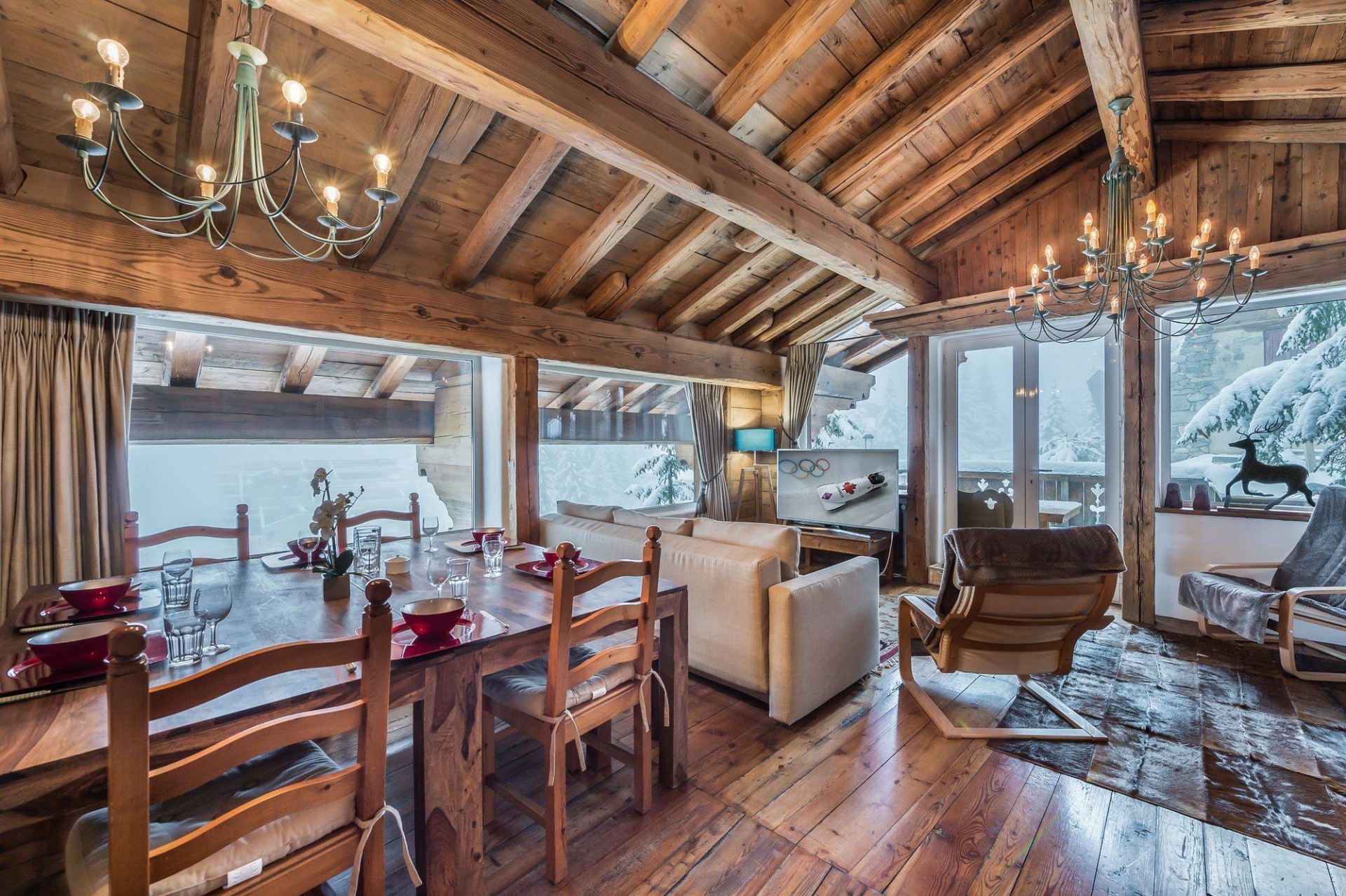 Courchevel 1850 Luxury Rental Chalet Tazuy Living Room 2