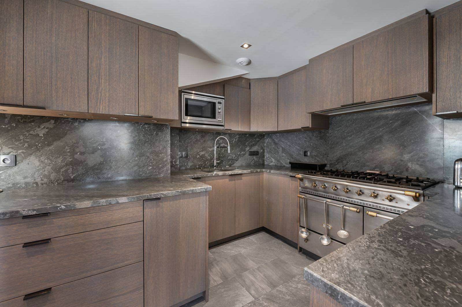 courchevel-18500-location-chalet-luxe-chloropal