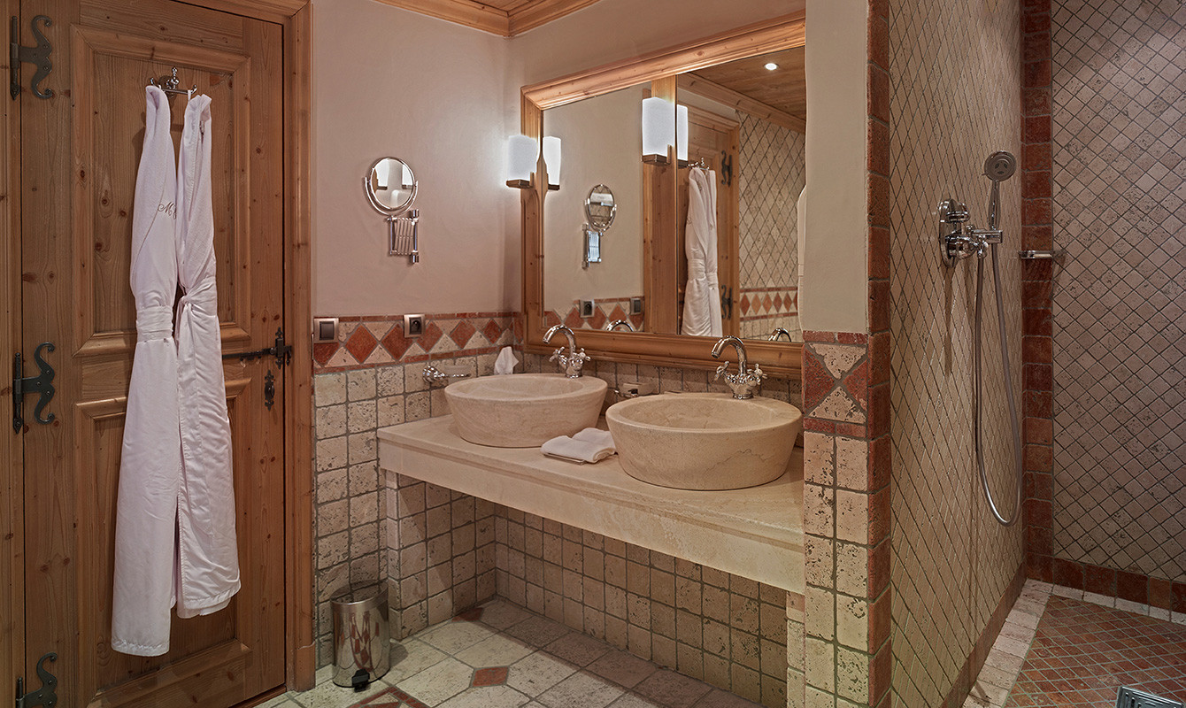 Courchevel 18500 Location Chalet Luxe Chromite Salle De Bain