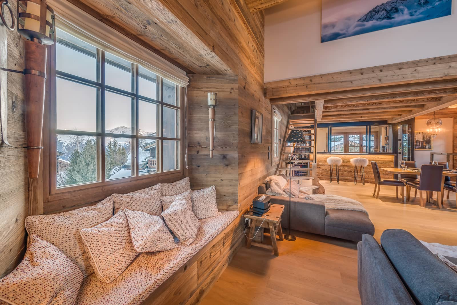 Courchevel Location Chalet Luxe Baby Lonian Quartz Salon 2