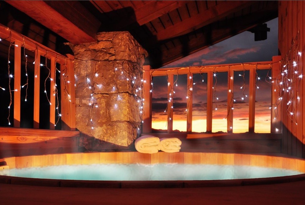 Courchevel Location Chalet Luxe Menilite Jacuzzi