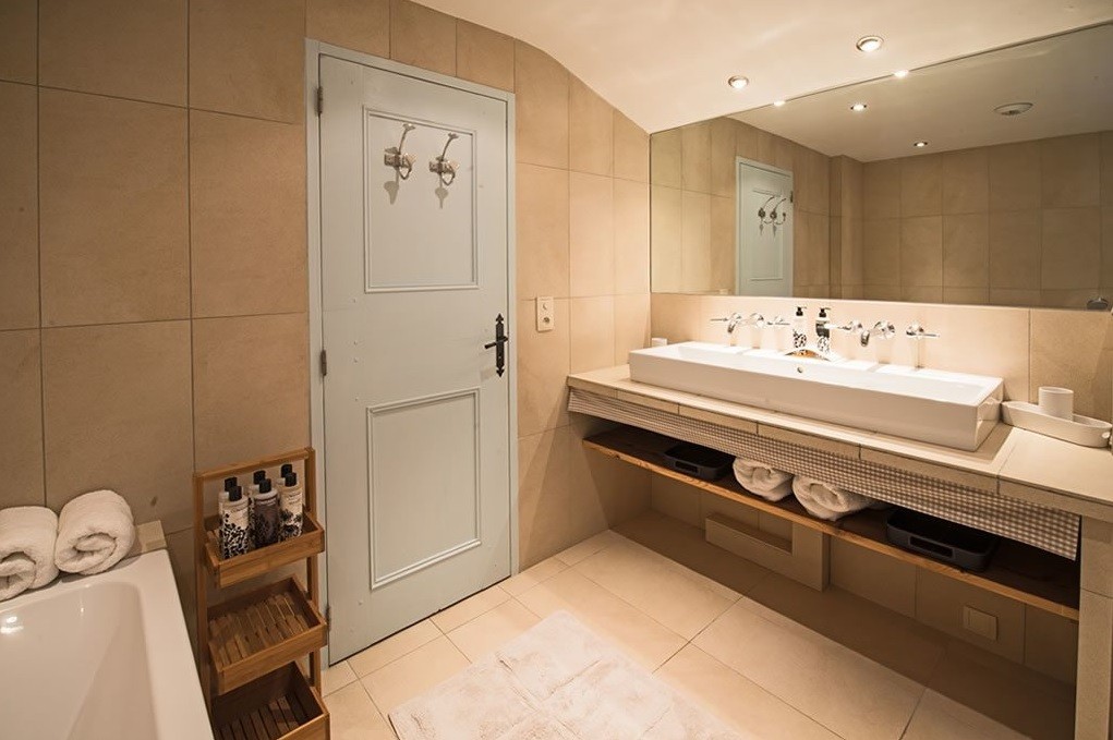 Courchevel Location Chalet Luxe Menilite Salle De Bain 1