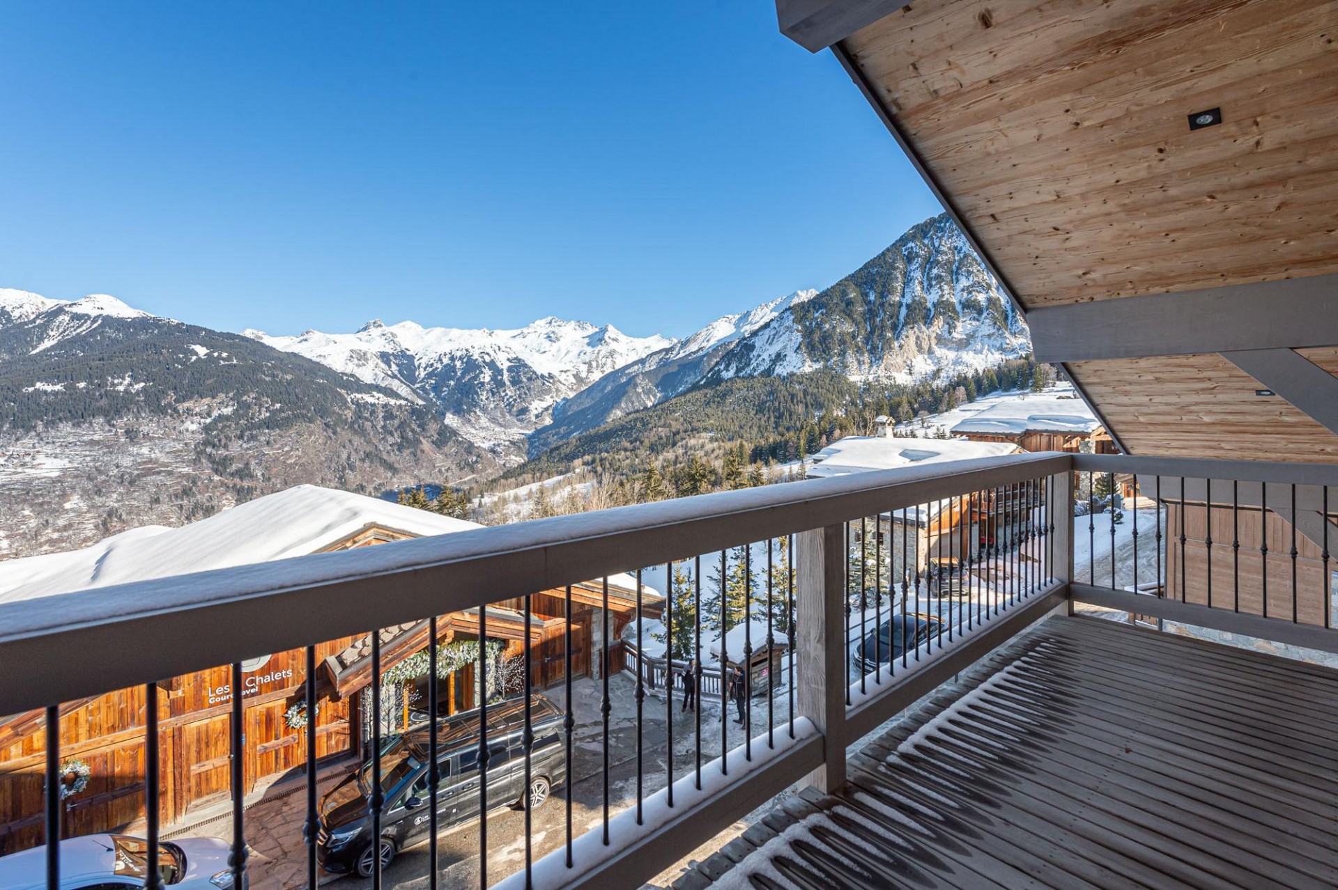 Courchevel 1550 Location Chalet Luxe Niulia Vue