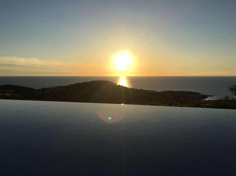 Ile Rousse Location Villa Luxe Cothyna Vue 