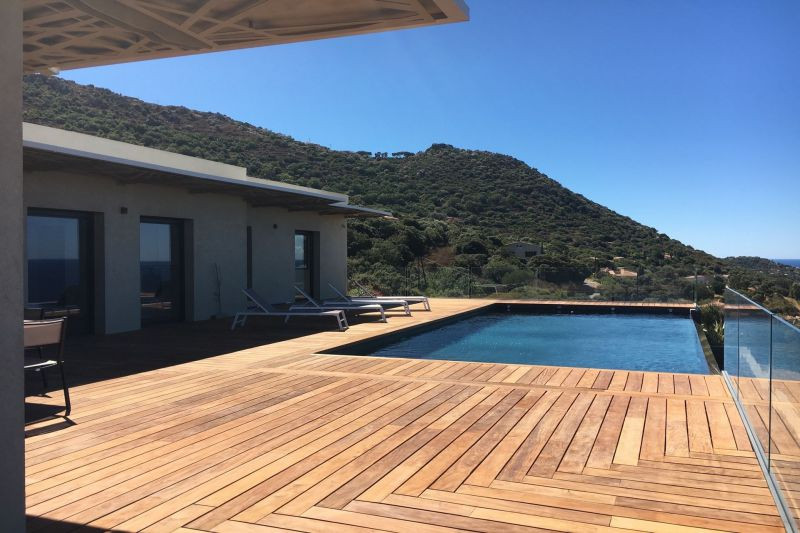 Ile Rousse Location Villa Luxe Cythony Terrasse 