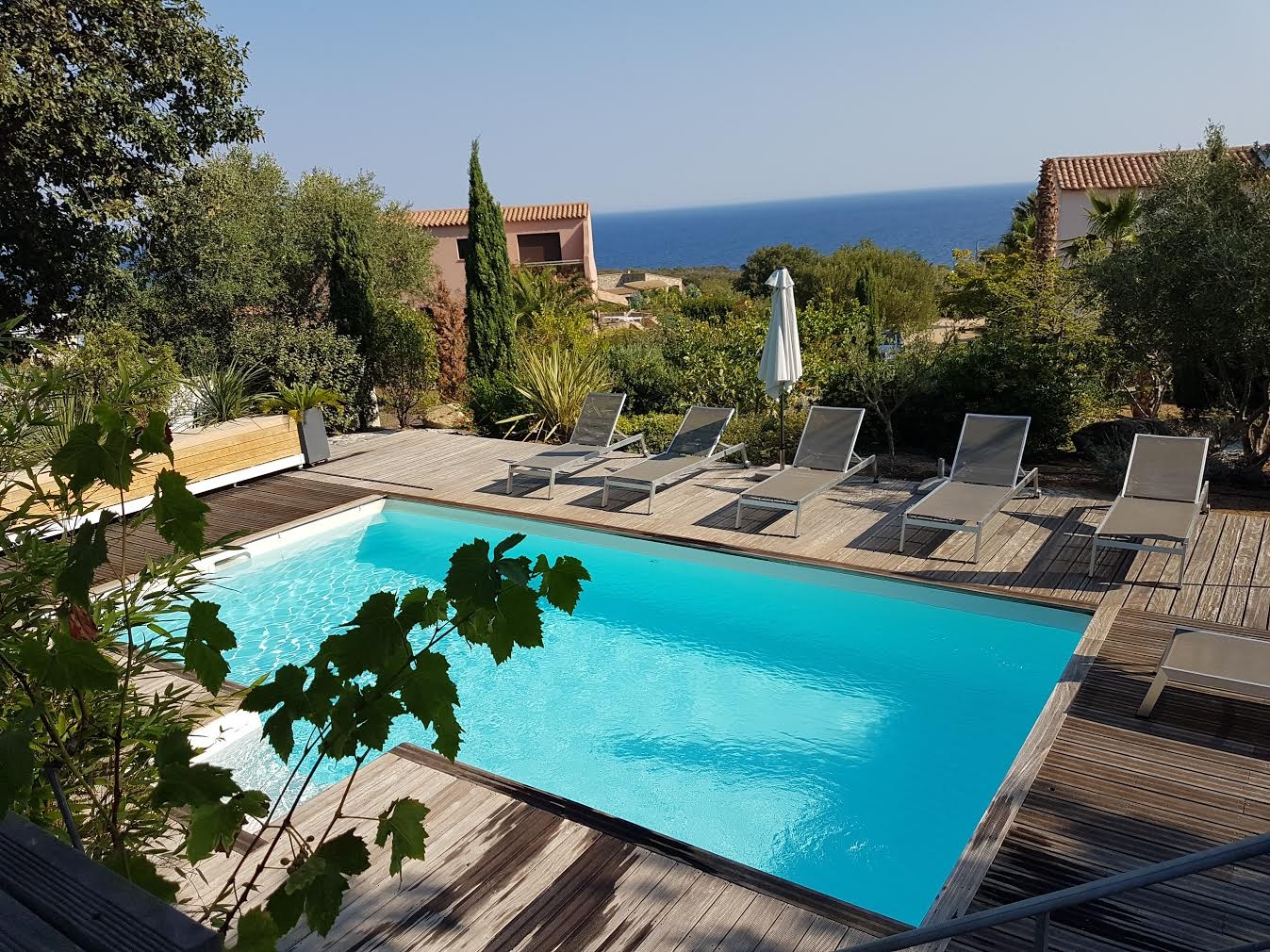 ile-rousse-location-villa-luxe-haubari