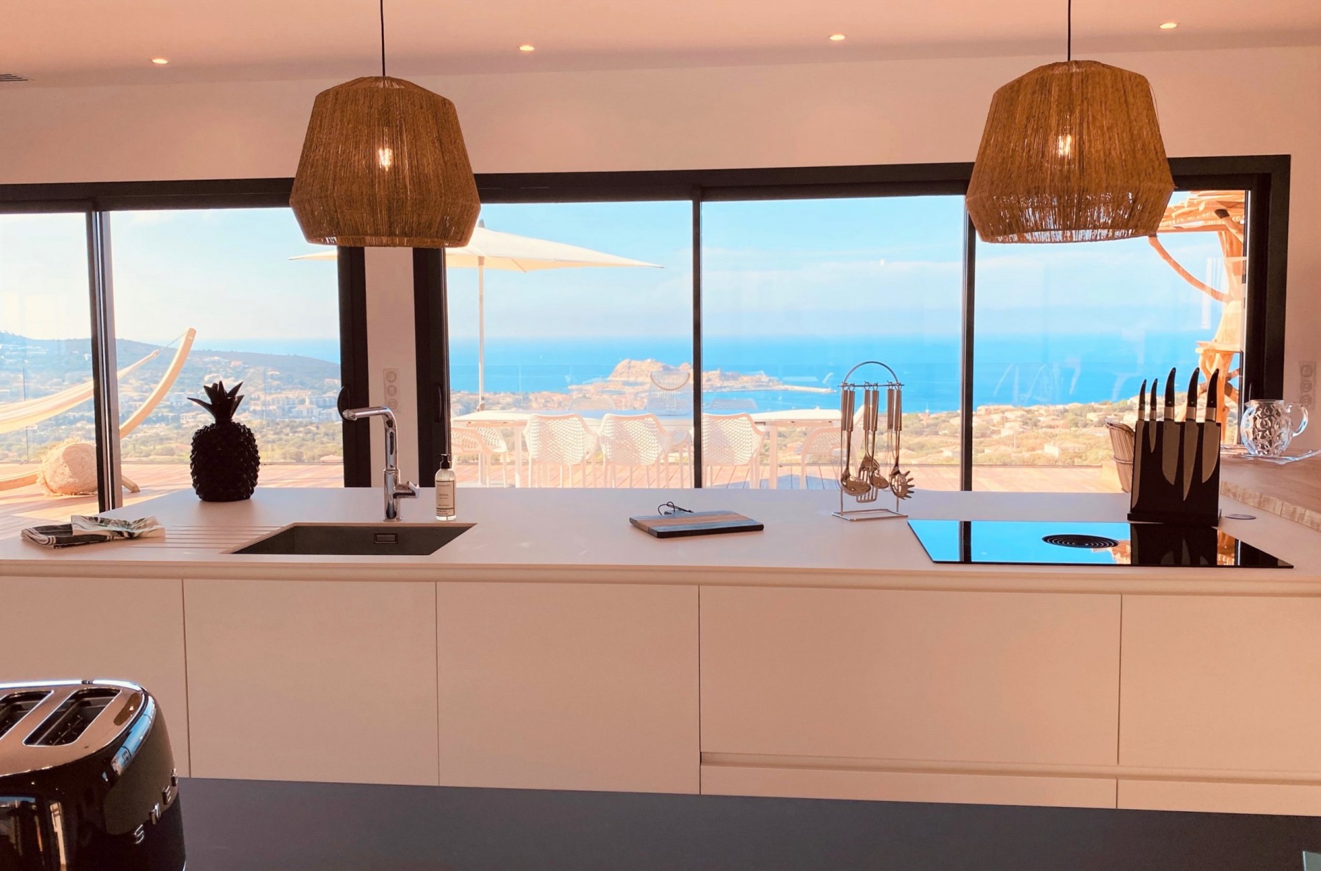 Ile Rousse Luxury Rental Villa Iris Violet Kitchen