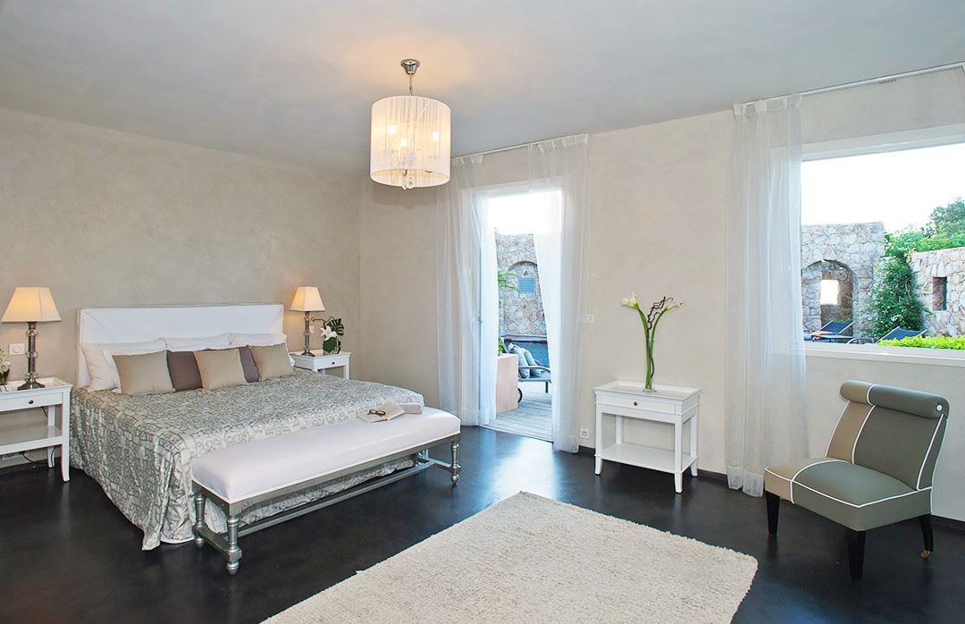 Ile Rousse Location Villa Luxe Summing Chambre 1