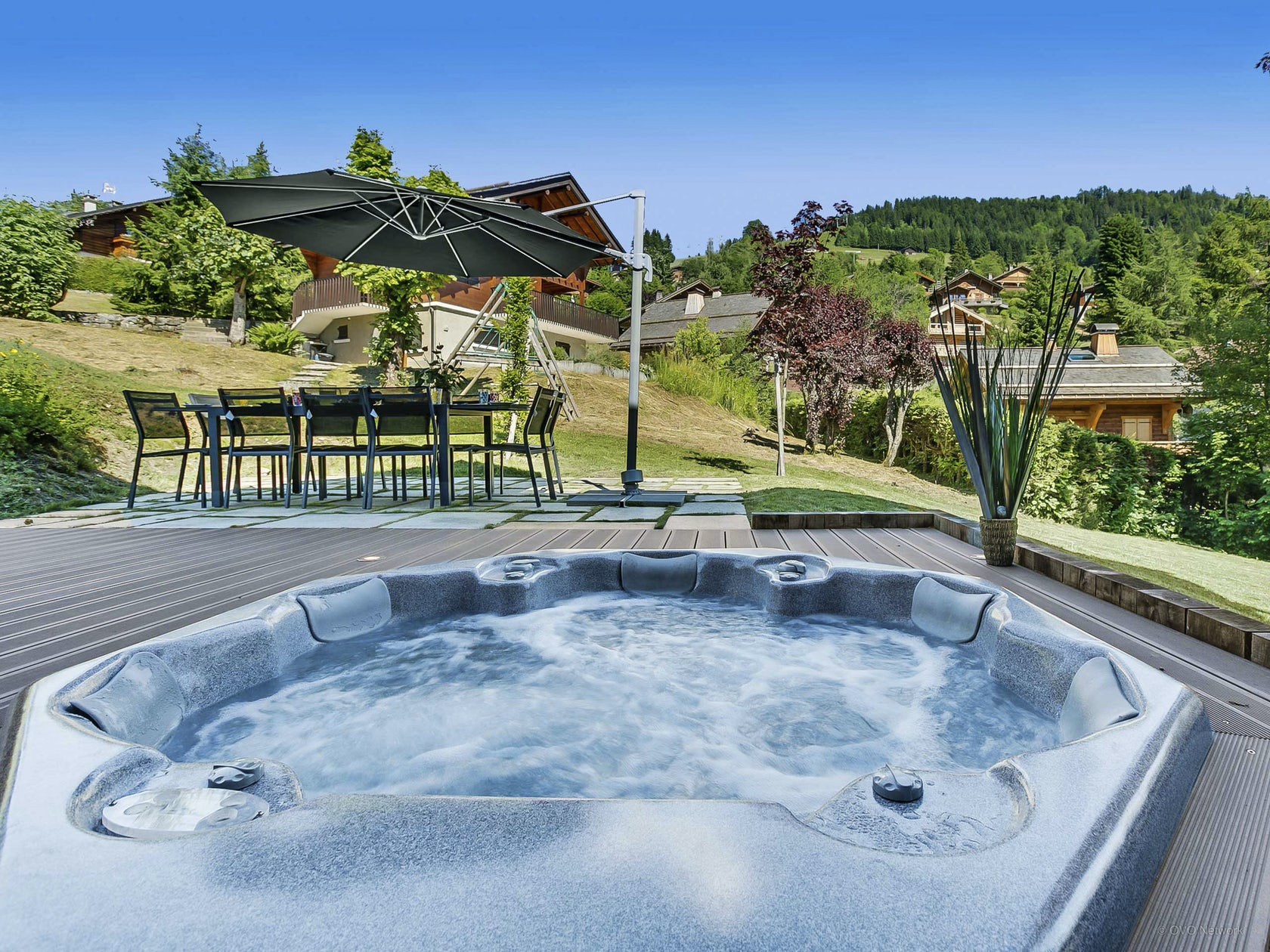 La Clusaz Location Chalet Luxe Lewedite Jacuzzi 