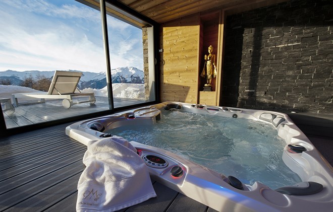 La Plagne Location Chalet Luxe Jacobsite Jacuzzi