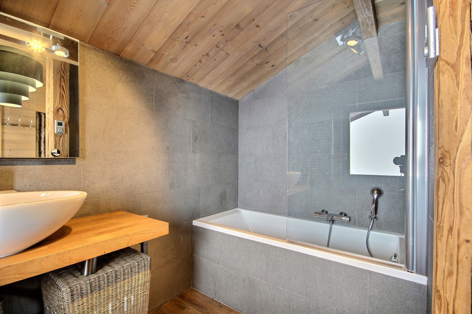 La Plagne Location Chalet Luxe Jaédite Baignoire 