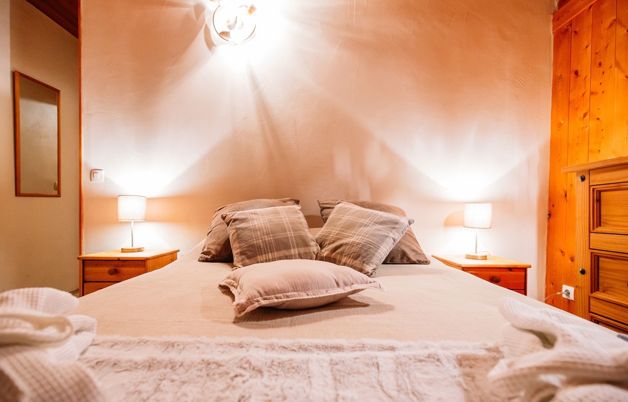 La Plagne Luxury Rental Chalet Jadéite Verte Bedroom 4